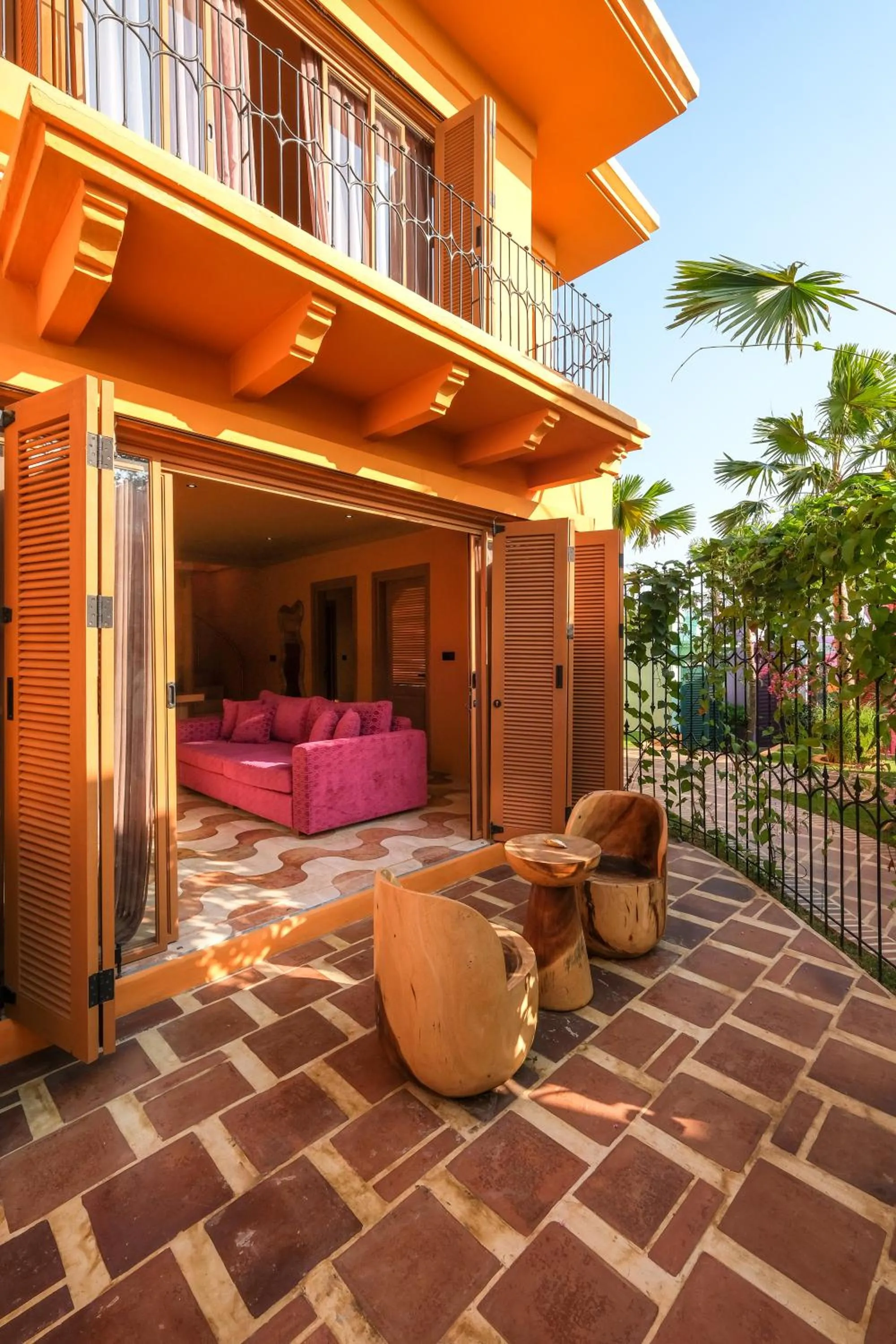 Property building in El Barrio Boutique Hotel & Bar