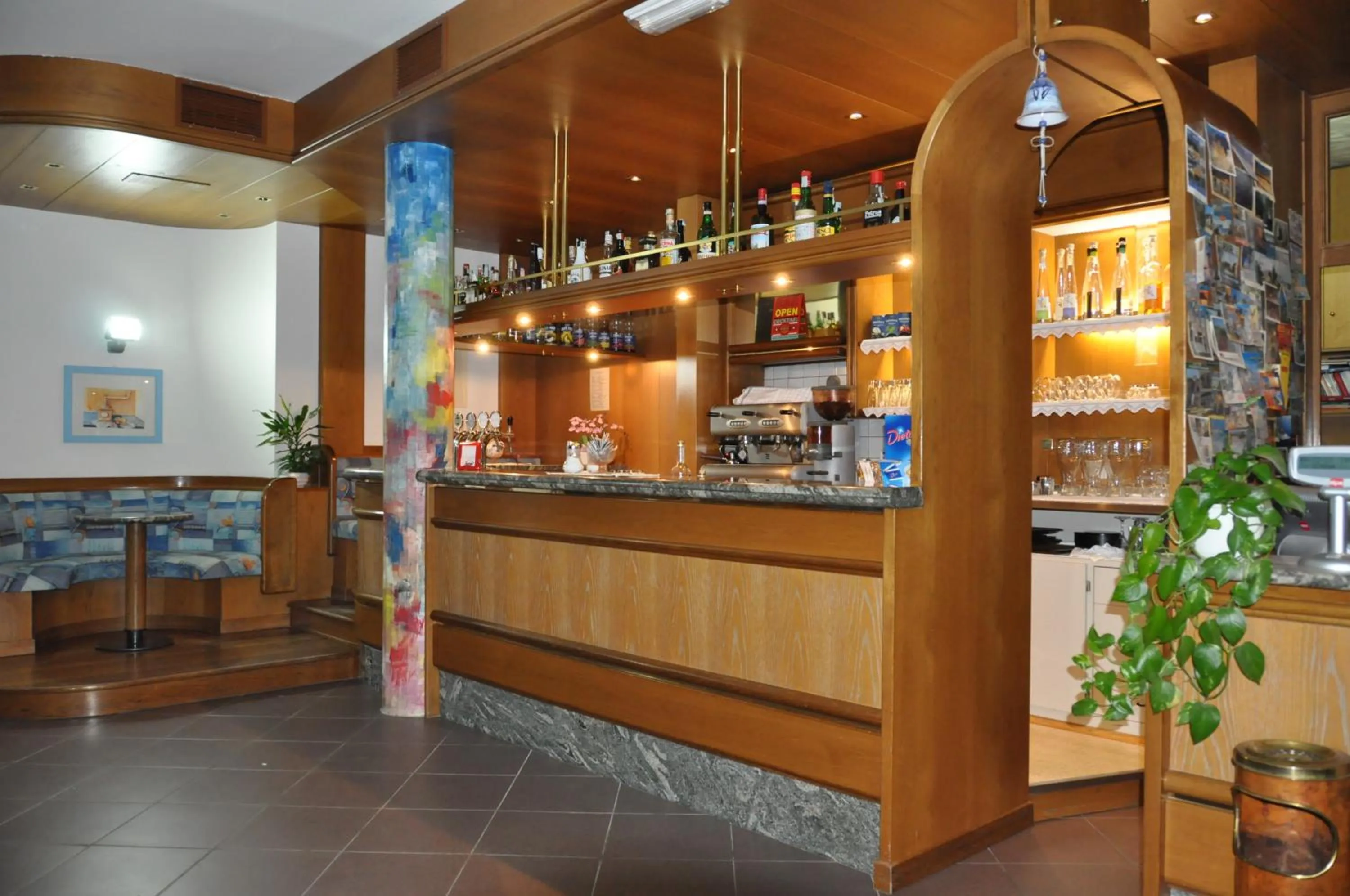 Lounge or bar in Hotel Europa Cembra