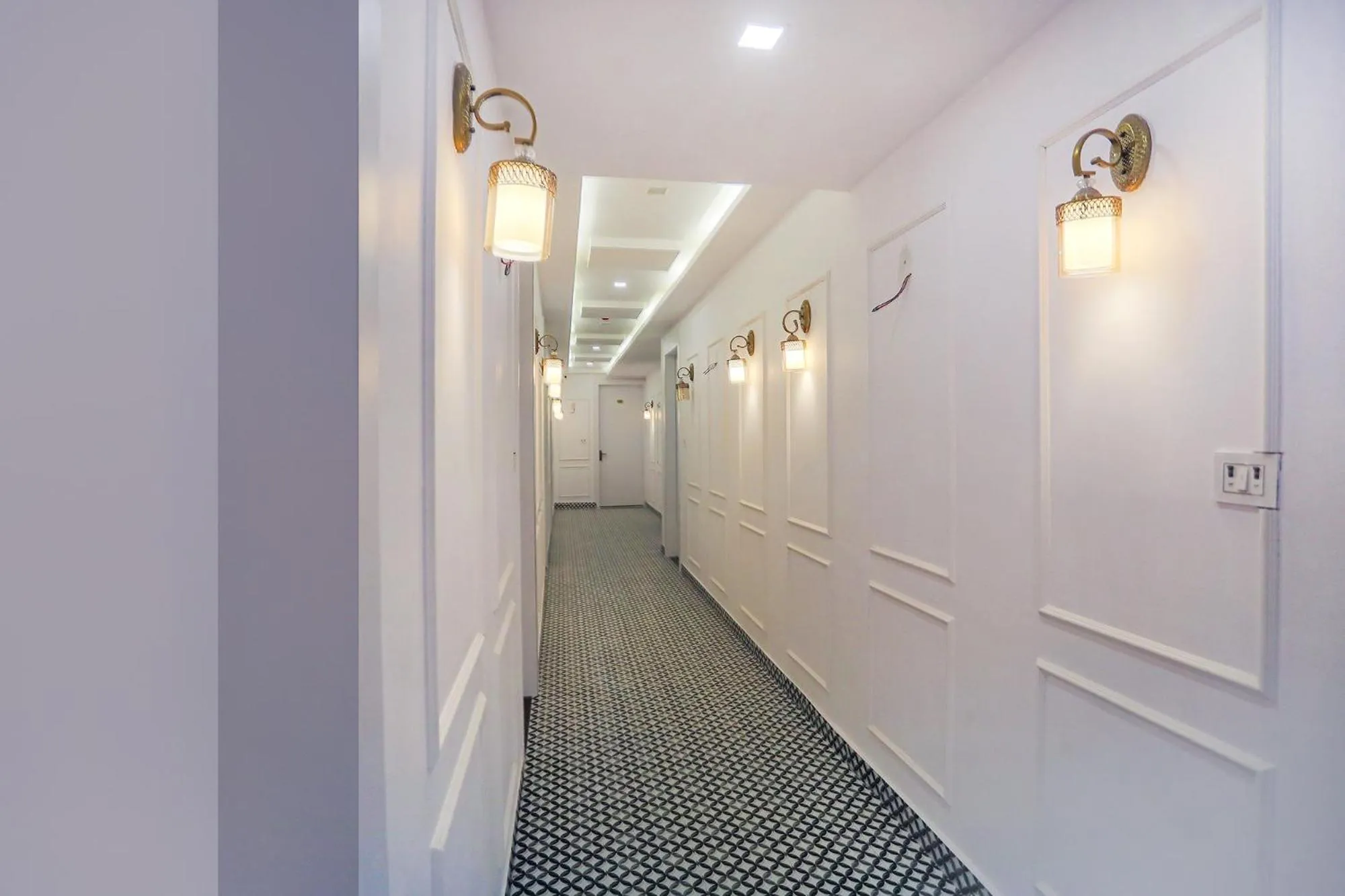 Lobby or reception in FabHotel Cosmos