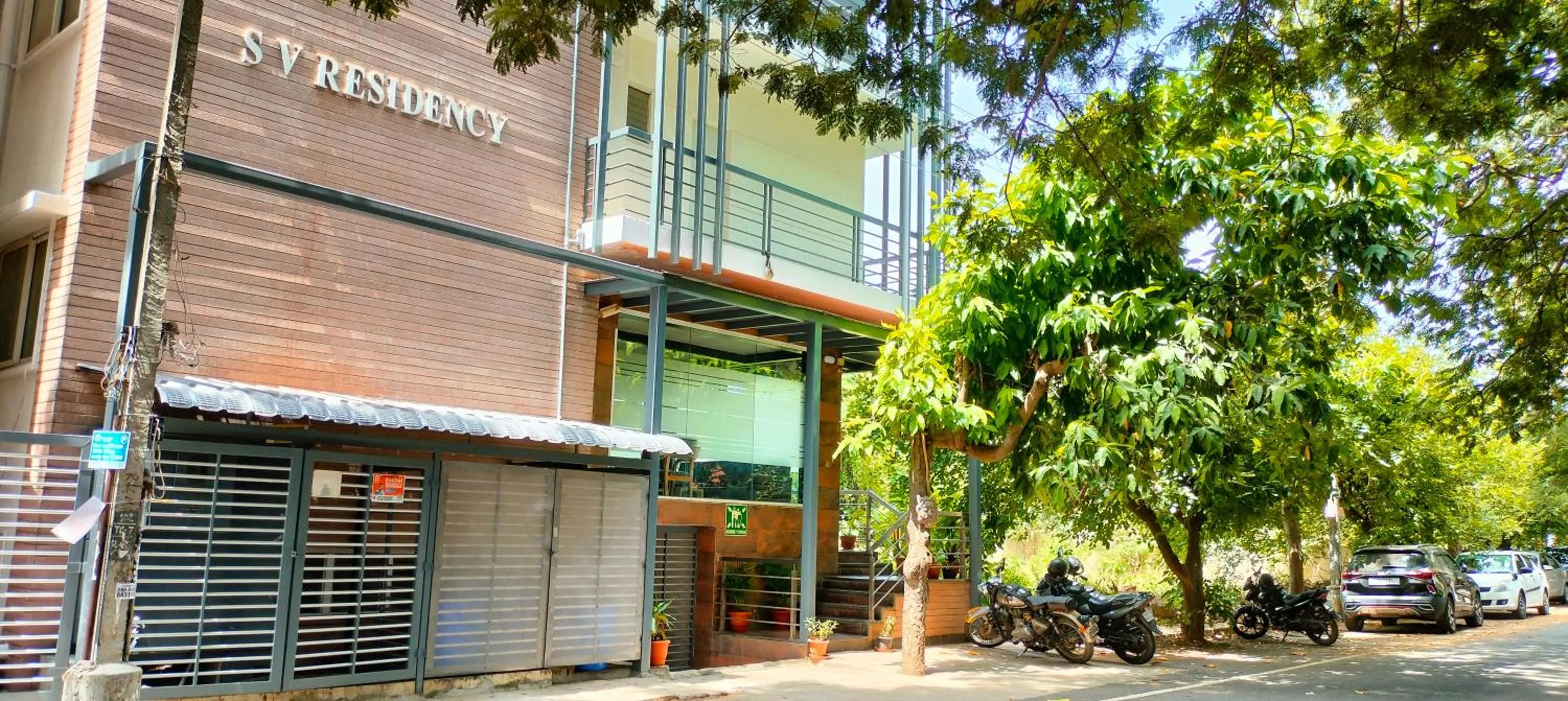 Property building in RAJKIYAM - A Business Hotel