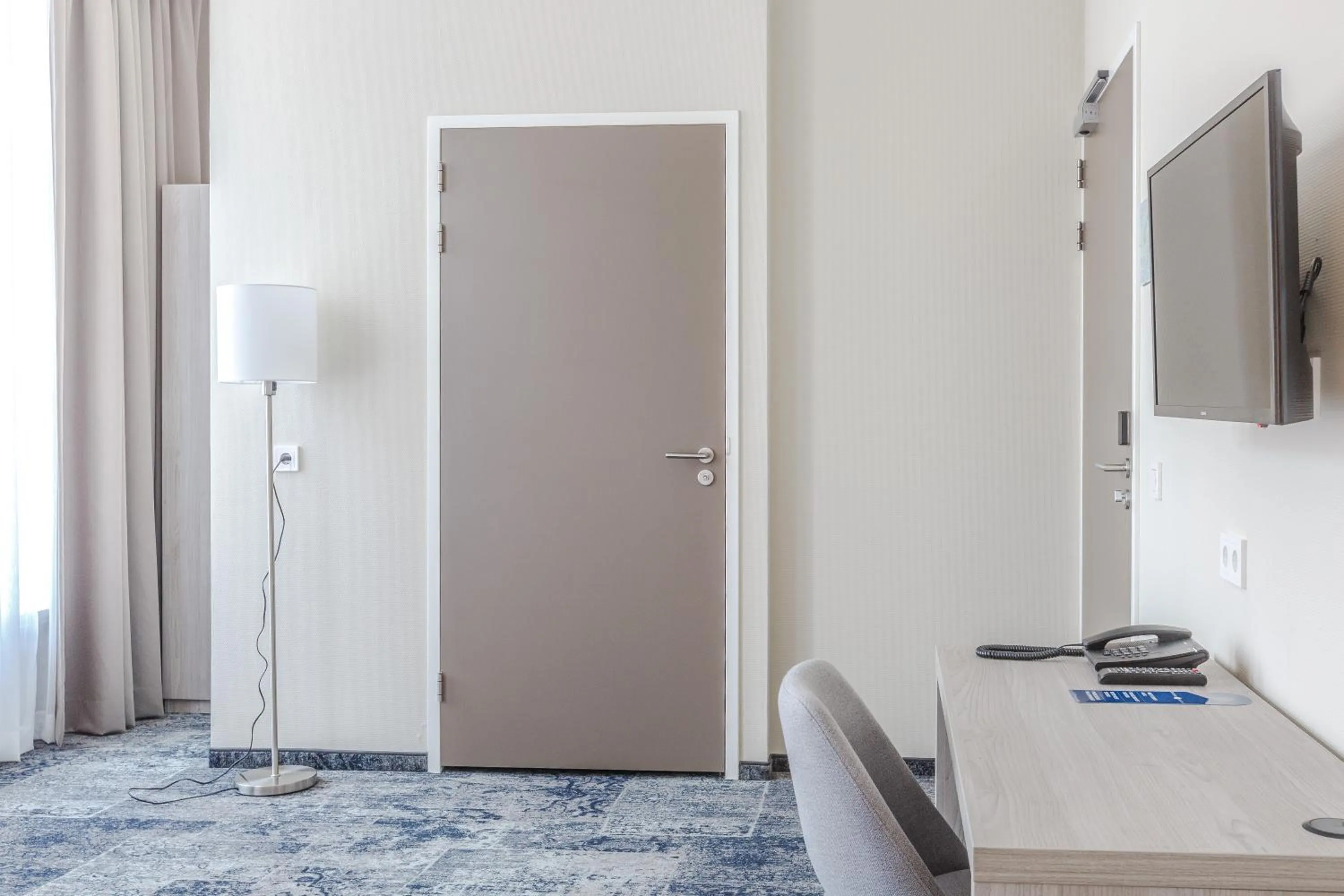 TV and multimedia in Fletcher Hotel Paleis Stadhouderlijk Hof