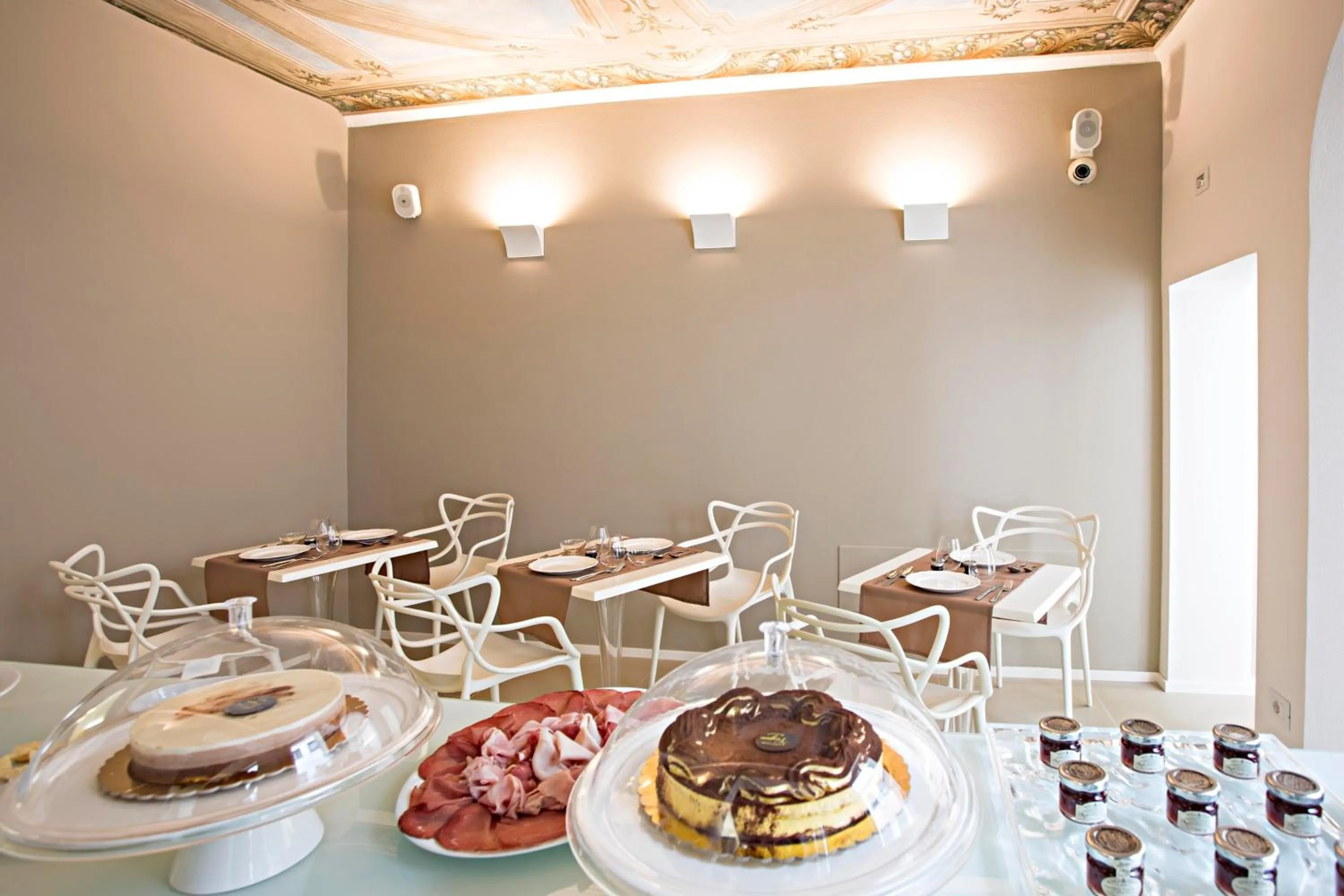Food in Borgoleoni 18 - Room and Breakfast