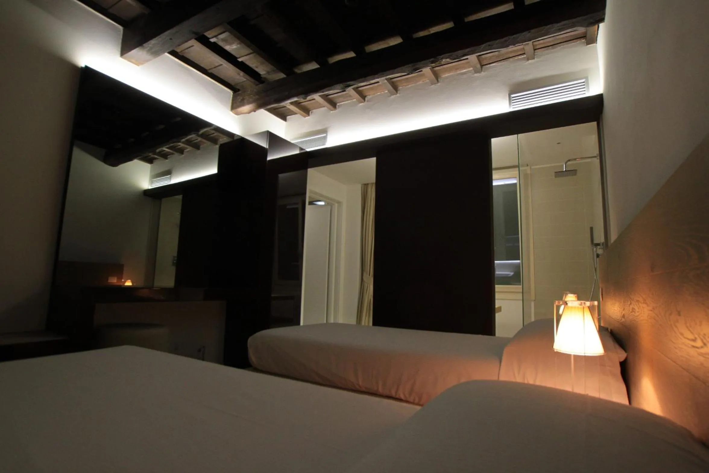 Bedroom, Bed in Borgoleoni 18 - Room and Breakfast