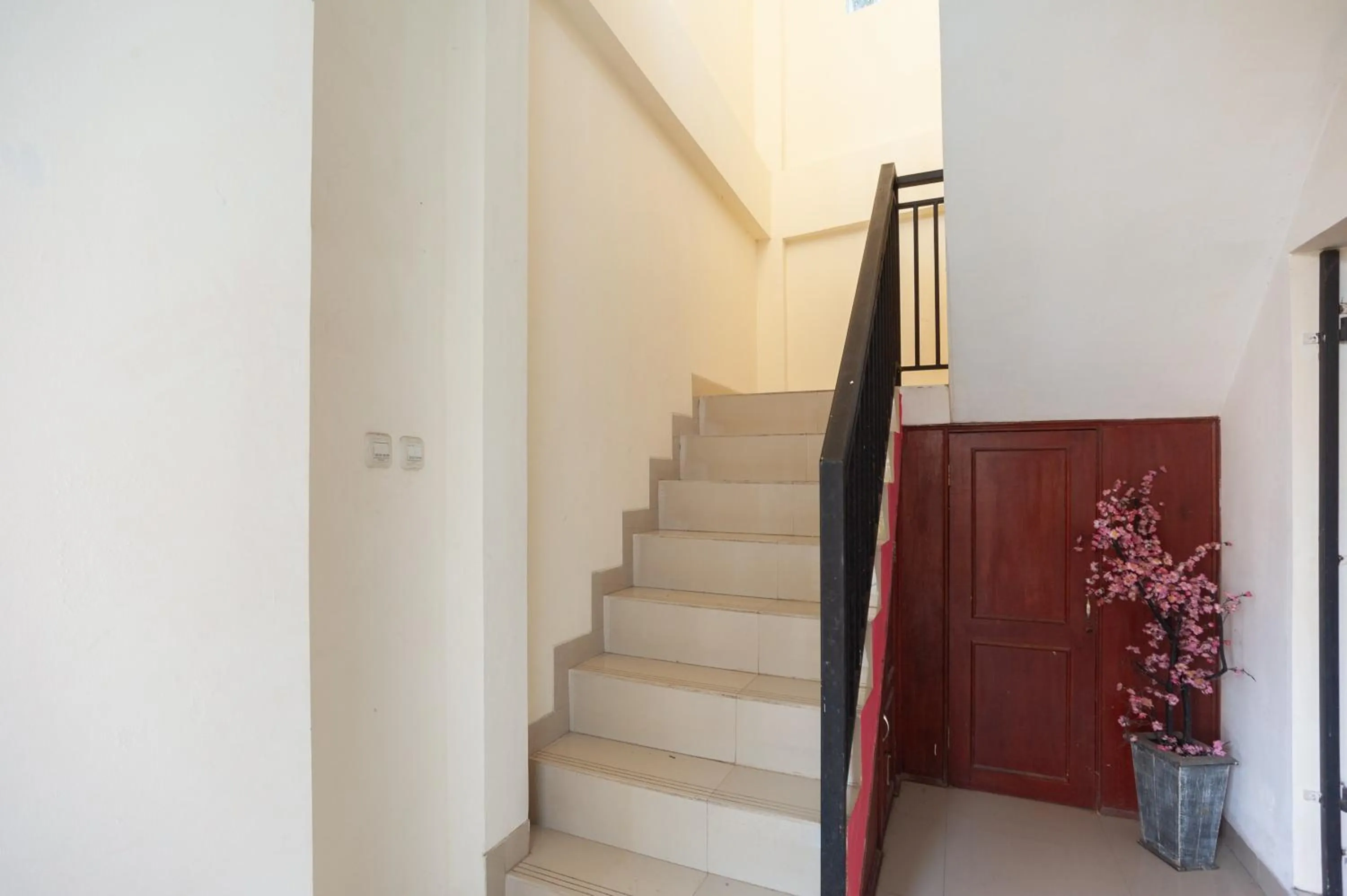 Property building in Urbanview Hotel Syariah Villa SM Cisarua Puncak by RedDoorz