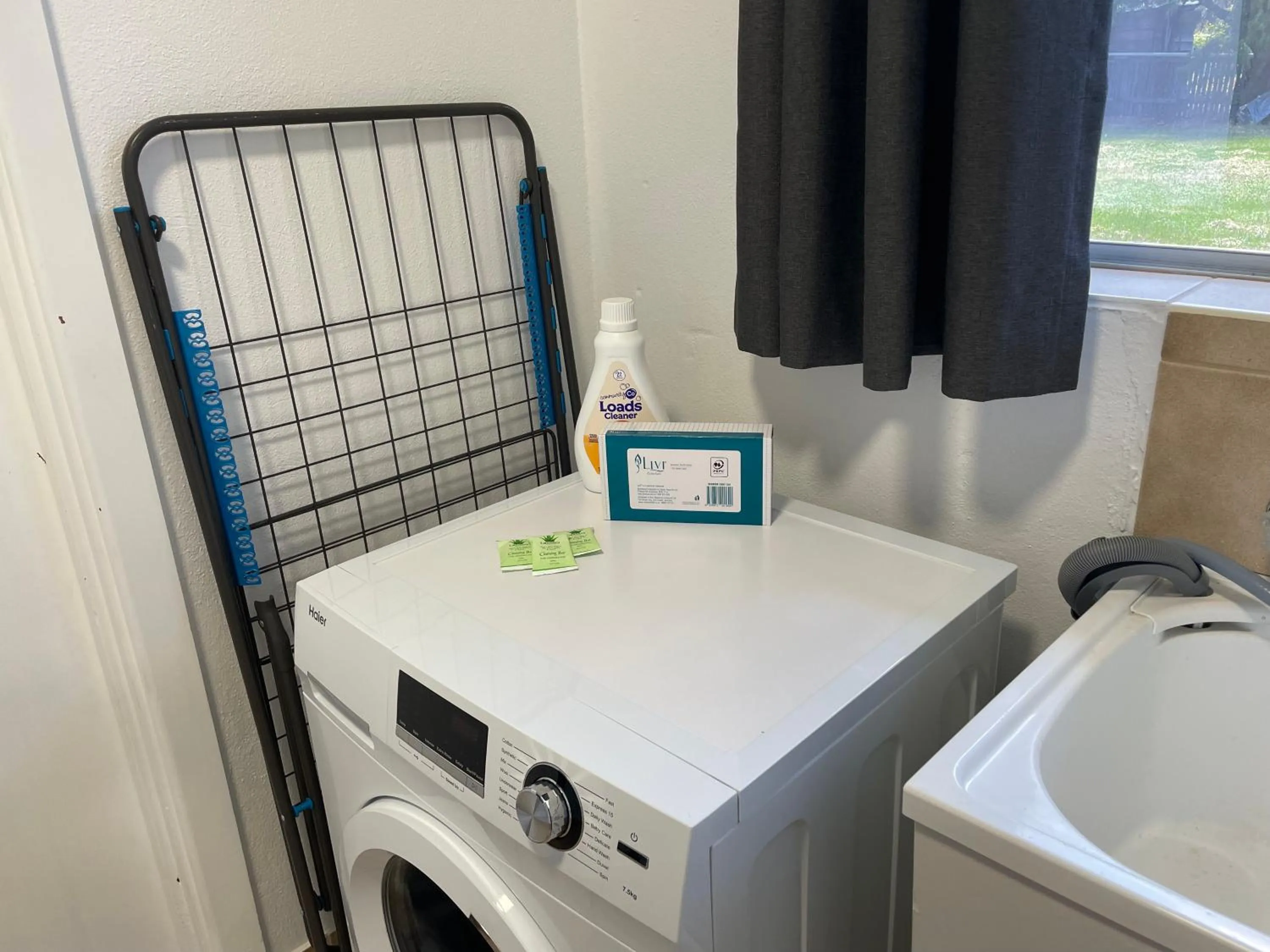 washing machine in Augusta Escape Holiday Units