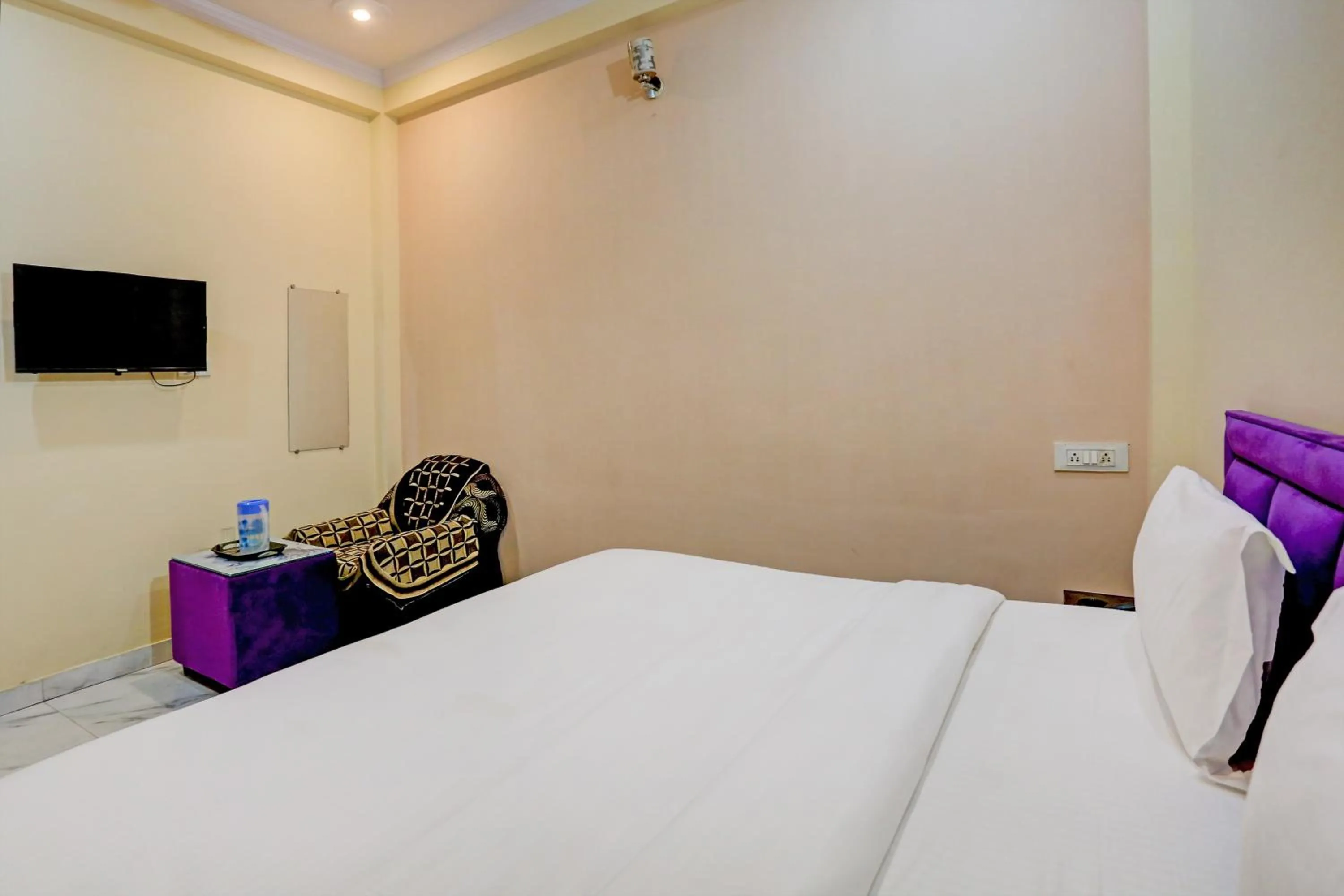 Bedroom in Hotel O Excel Home Stay