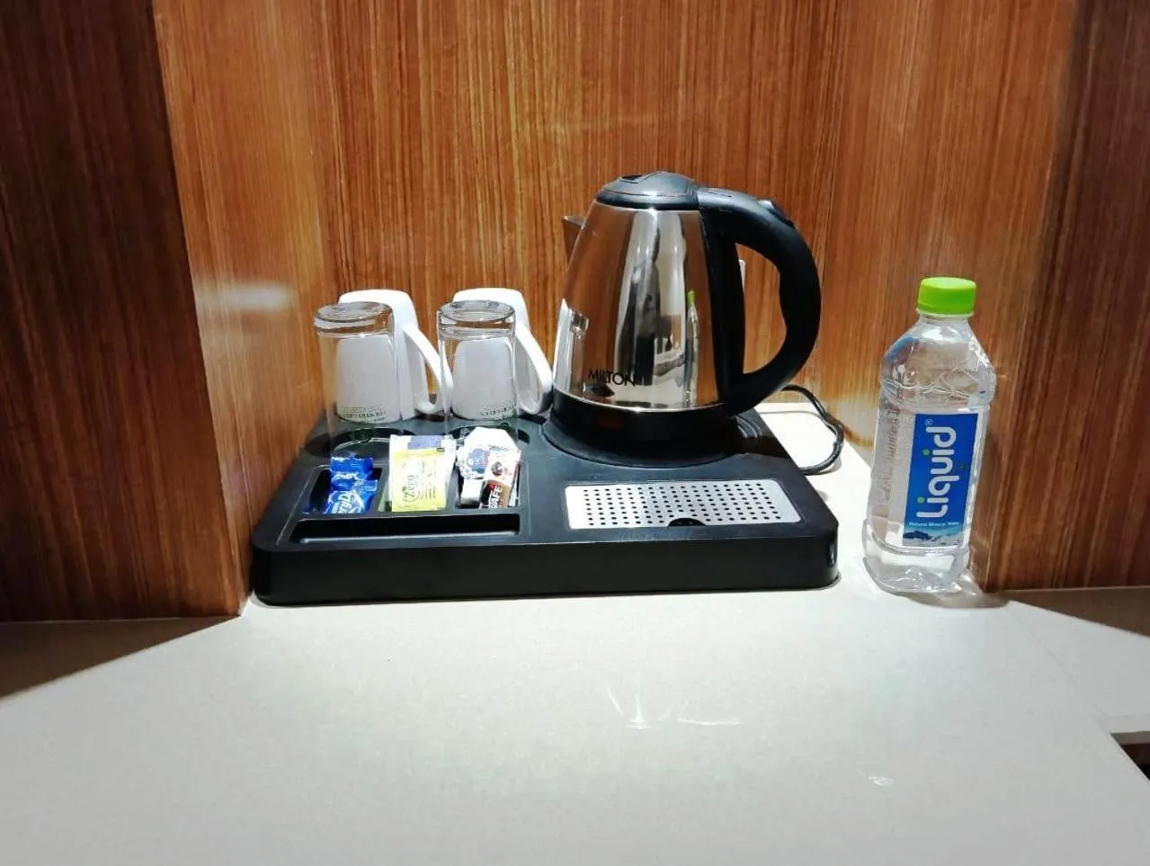 Coffee/tea facilities in Country Green Hotel & Banquet