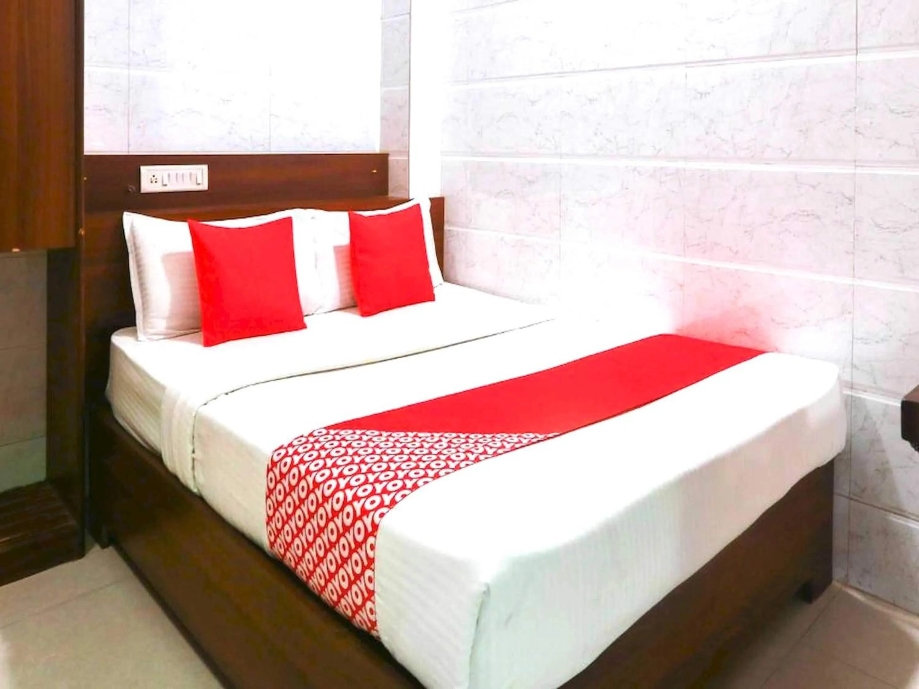 Bedroom, Bed in Hotel O The prince Park