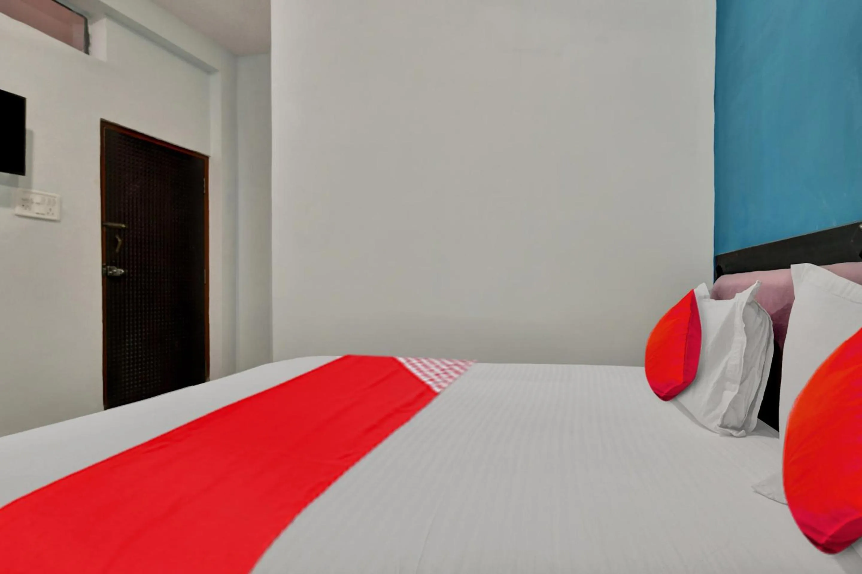 Bedroom, Bed in Hotel O Choice Inn