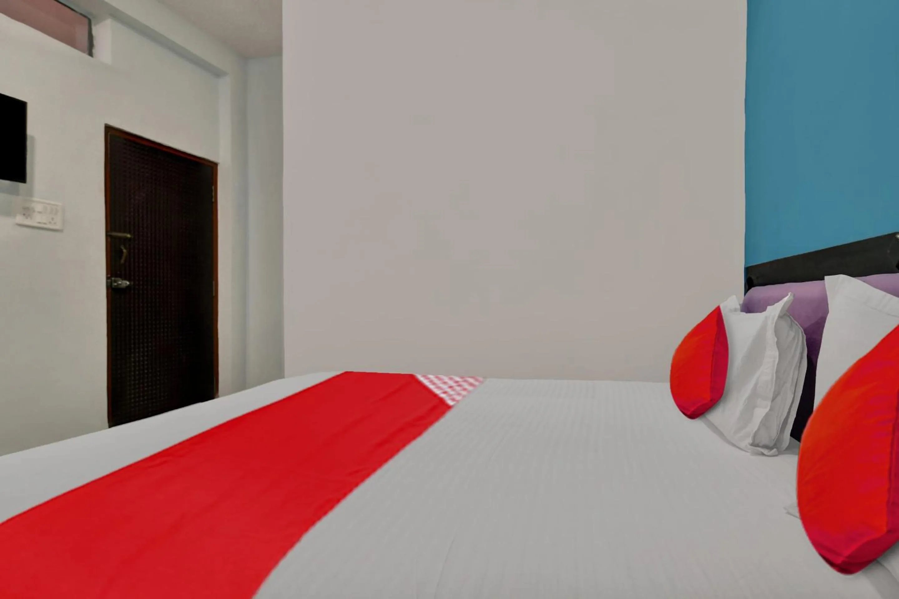 Bedroom, Bed in Hotel O Choice Inn