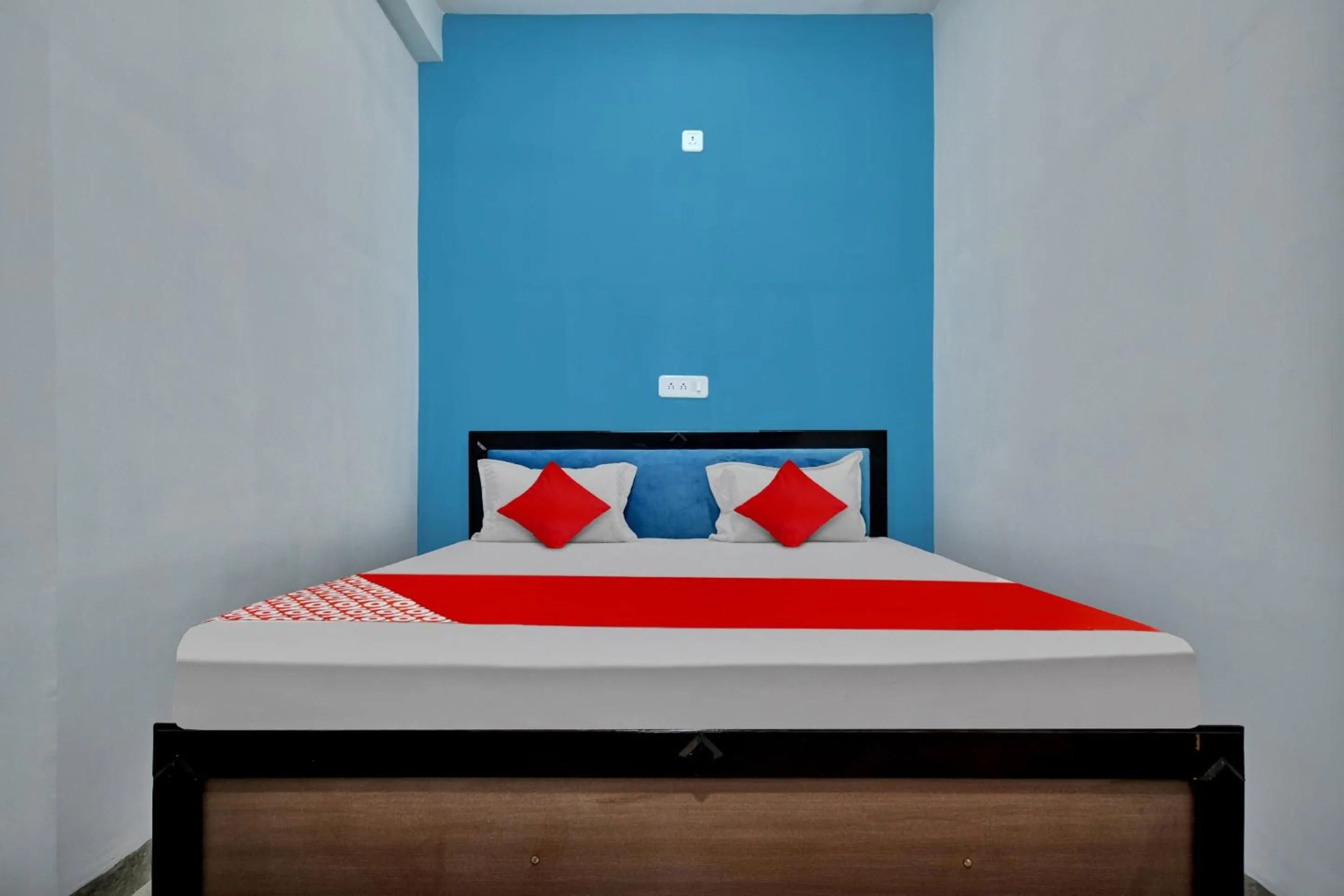 Bedroom, Bed in Hotel O Choice Inn