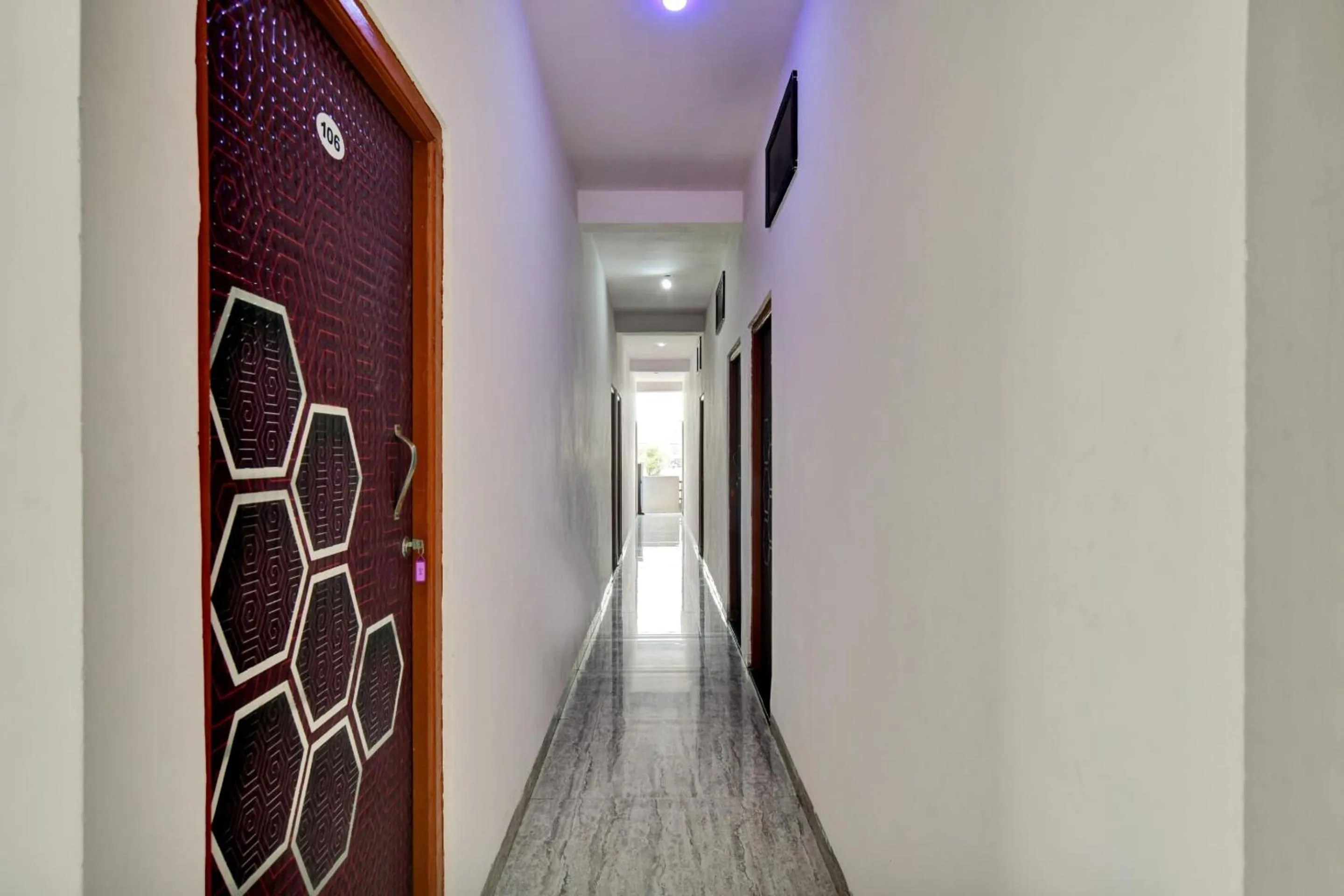 Lobby or reception in Hotel O Choice Inn