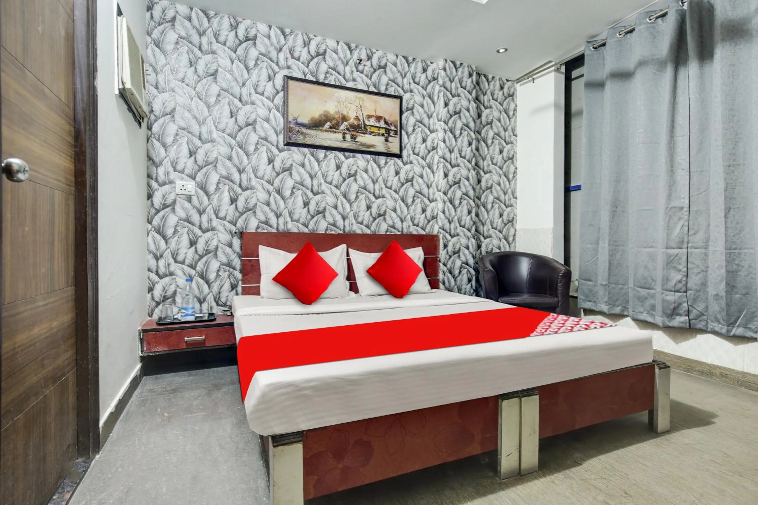 Bedroom, Bed in Hotel O Inder Inn