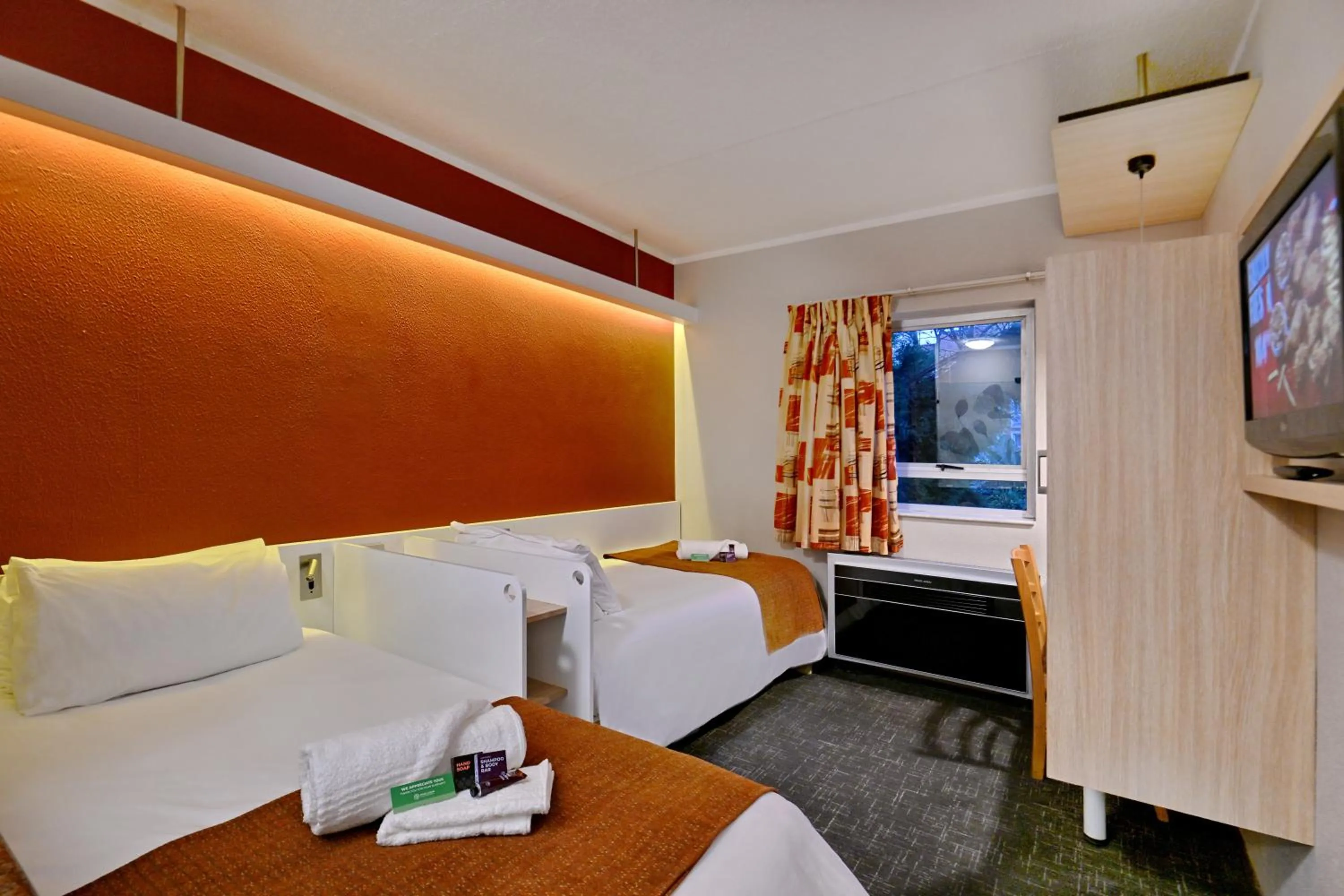 Road Lodge JNB Airport