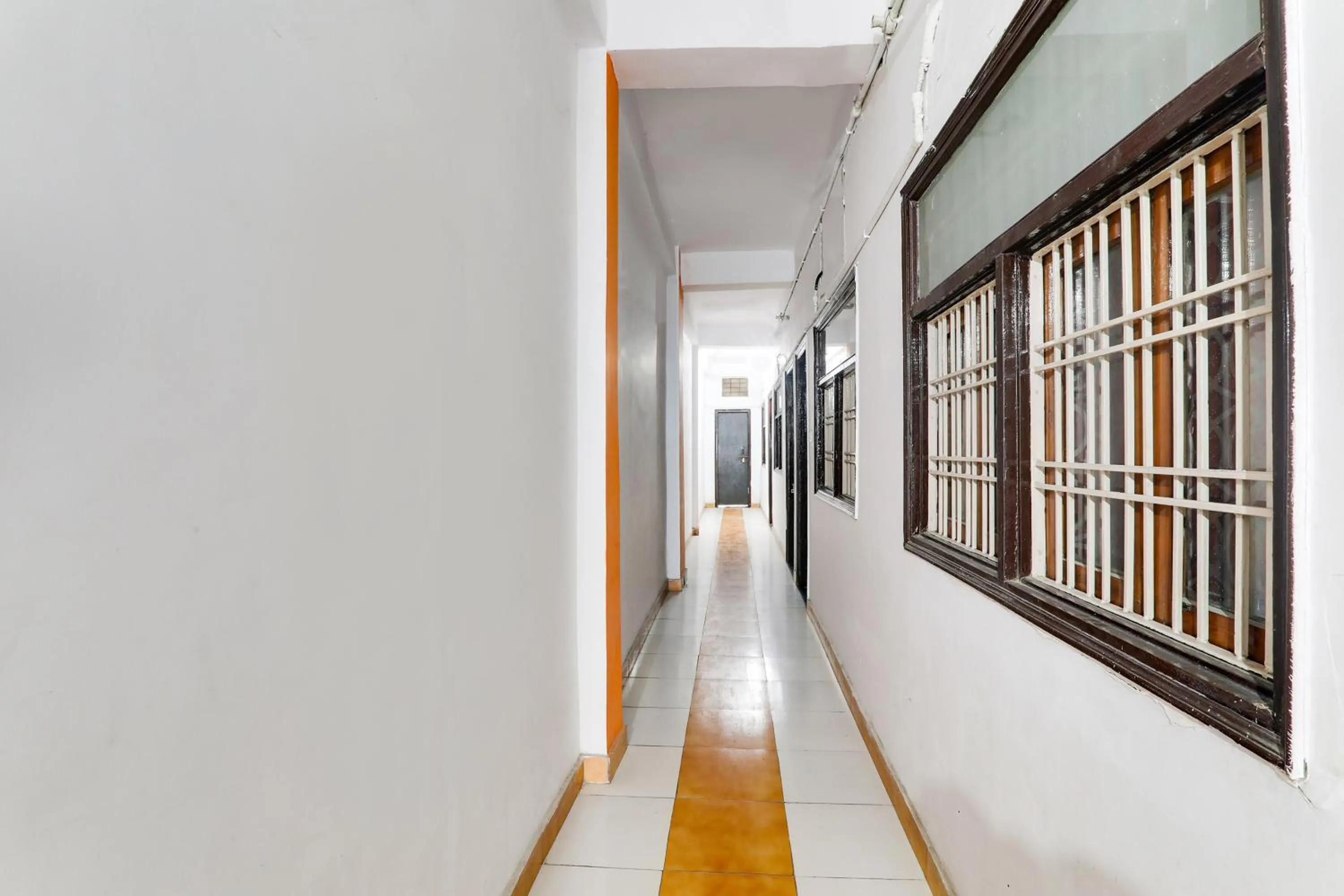 Lobby or reception in Hotel O by OYO Alpine Home