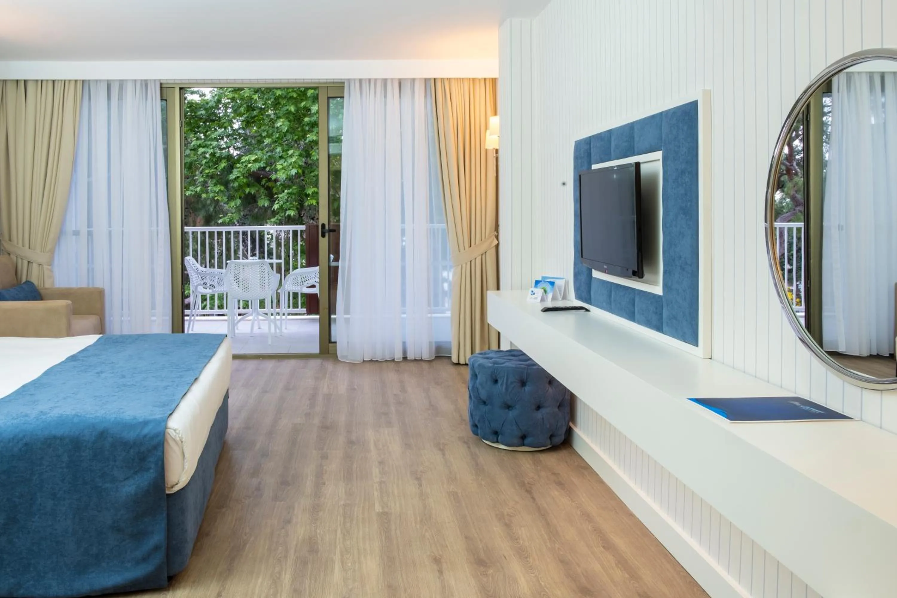 Bed in Mirada Del Mar Hotel - Ultra All Inclusive