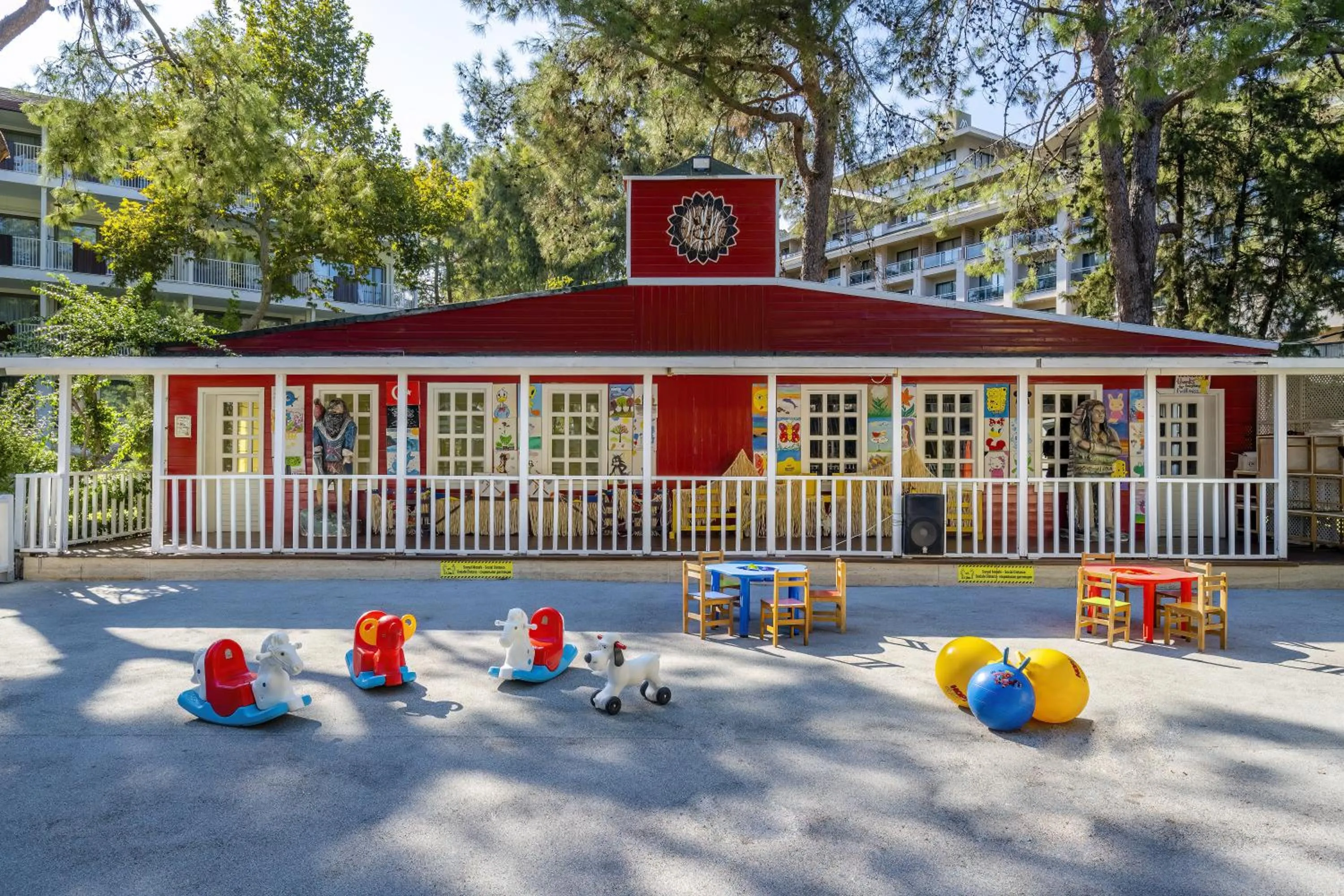 Day in Mirada Del Mar Hotel - Ultra All Inclusive