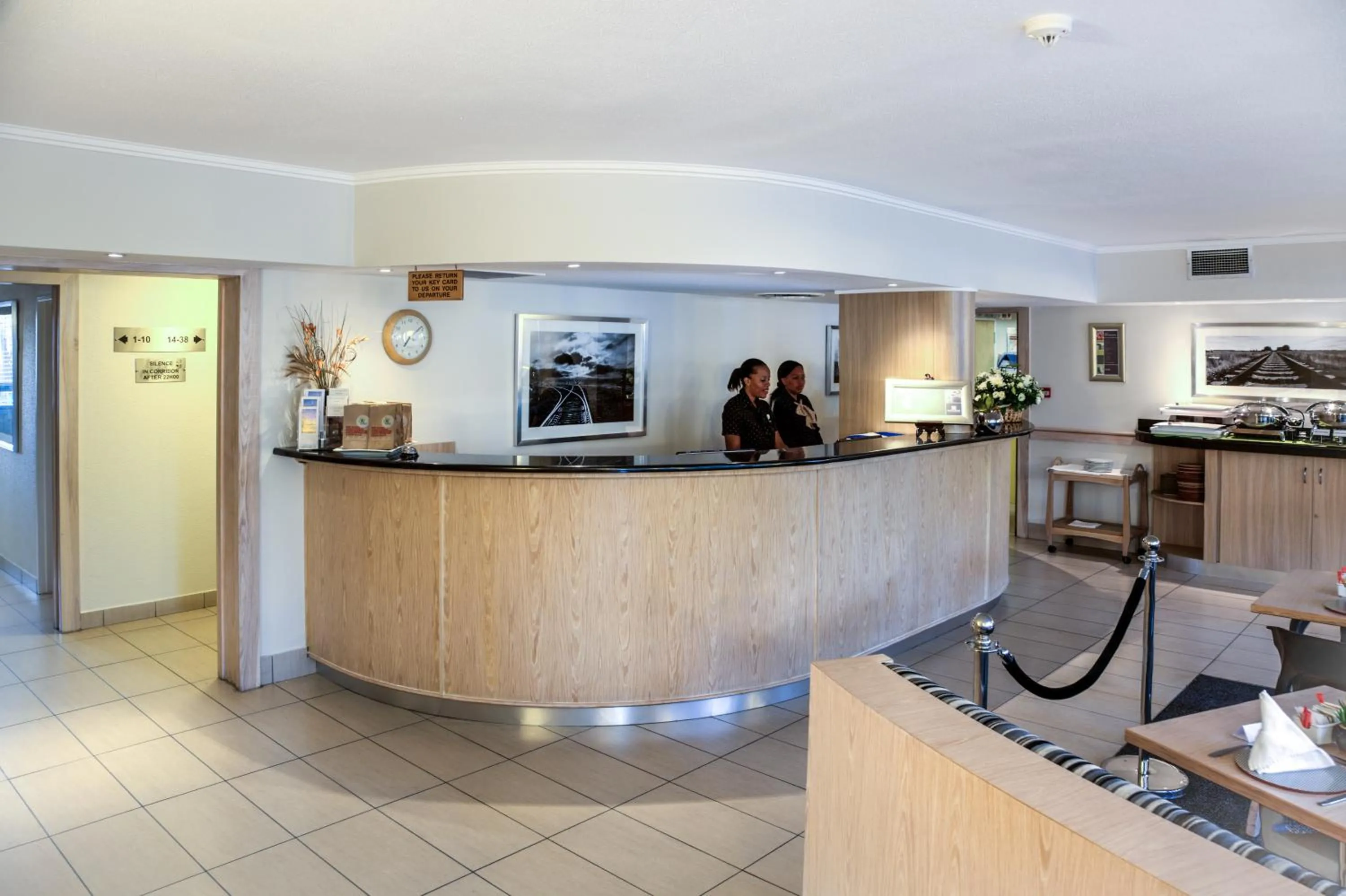 Kitchen or kitchenette in Road Lodge Germiston