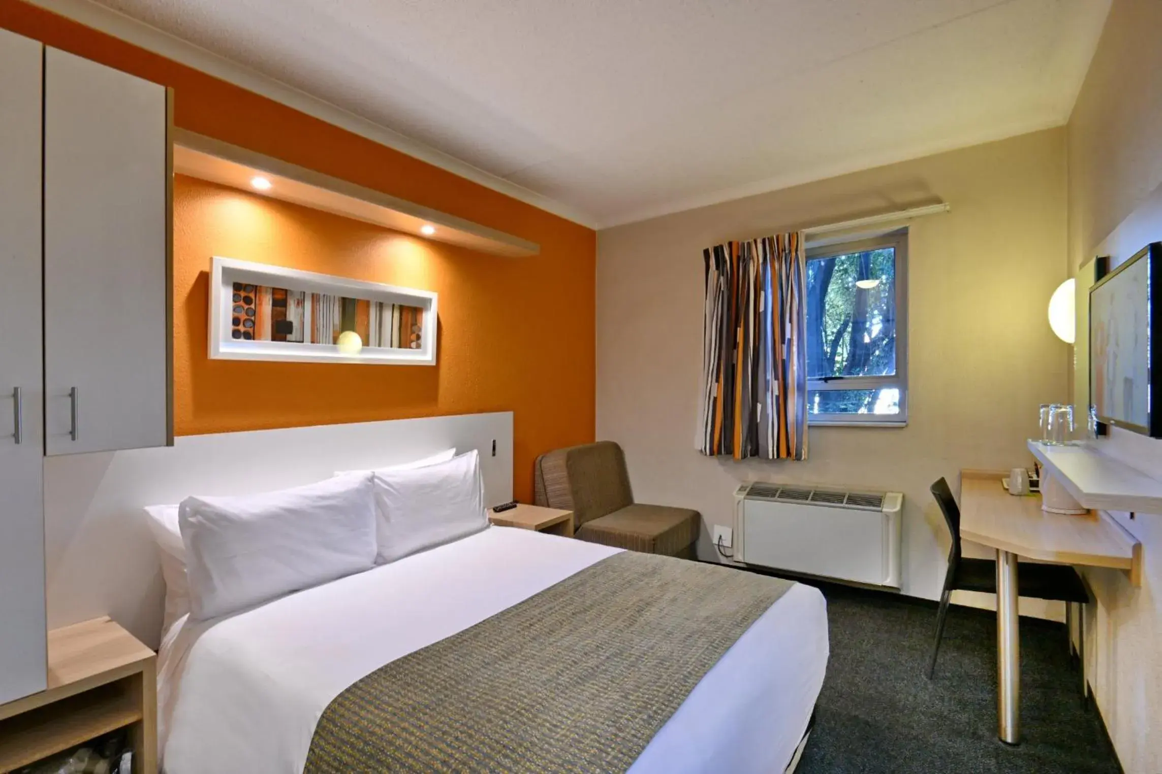 Standard Double Room in Road Lodge Germiston Standard Double Room in Road Lodge Germiston