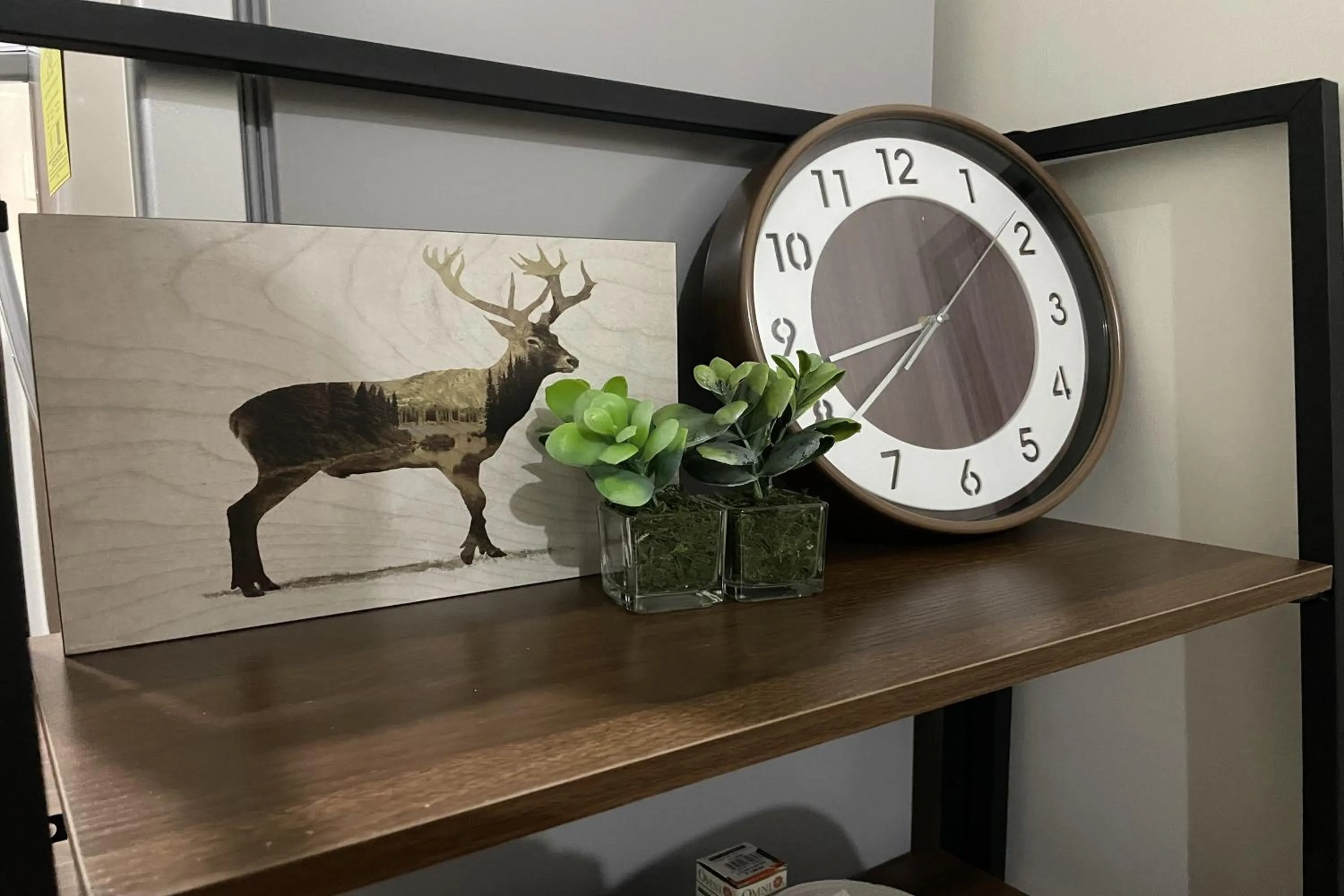 Decorative detail in Luxury Air Residences By Makati