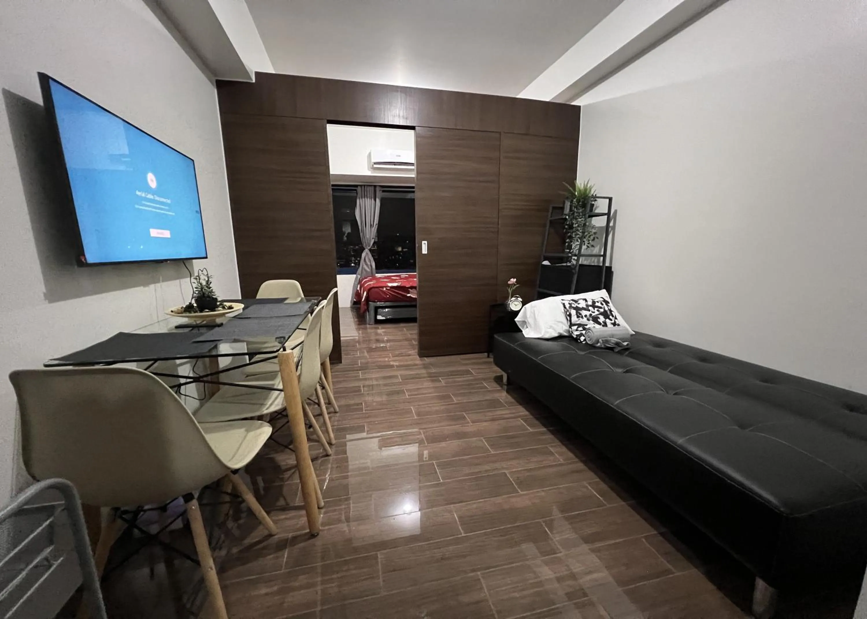 Bed in Luxury Air Residences By Makati