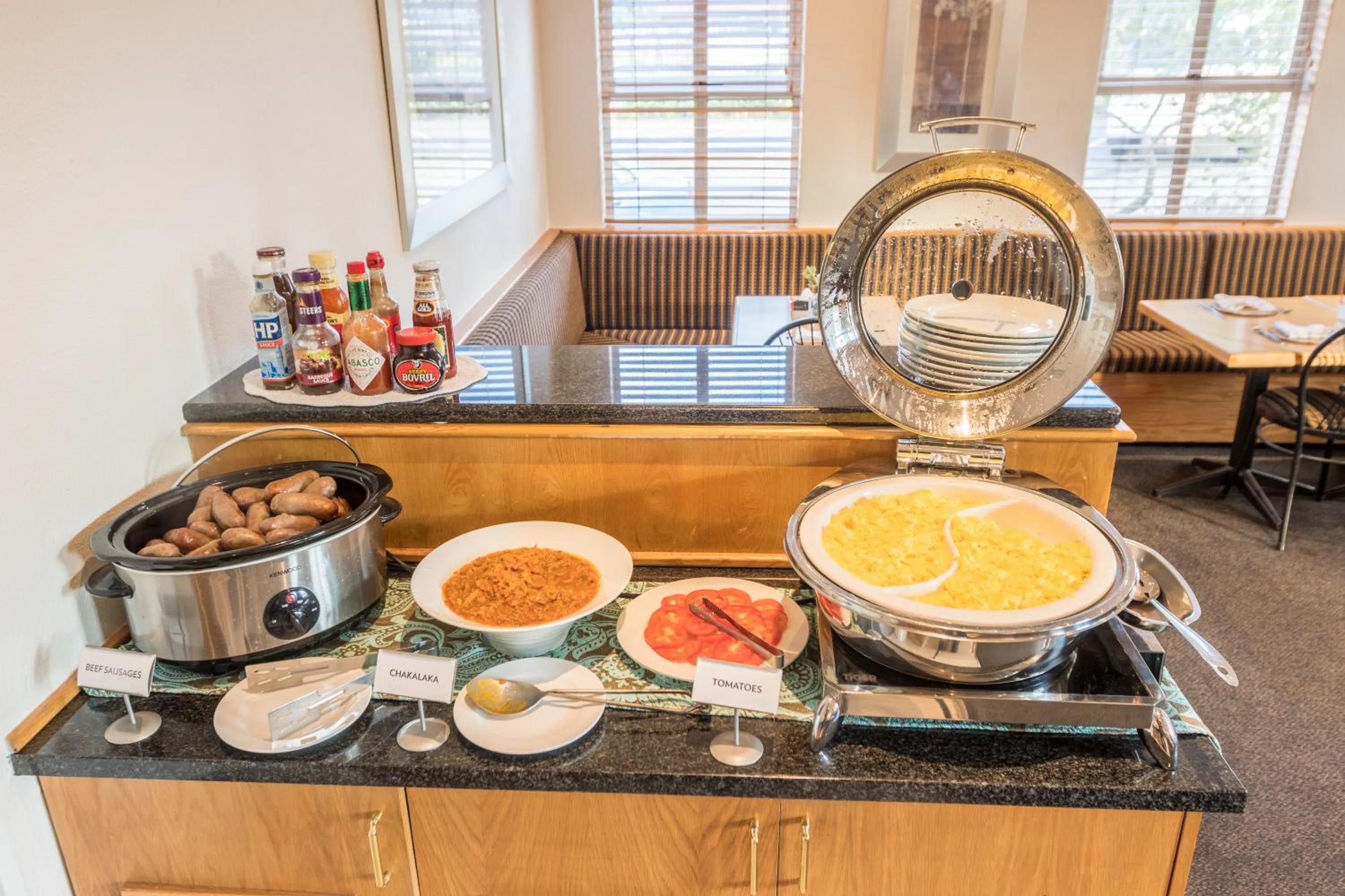 Coffee/tea facilities in Road Lodge Isando