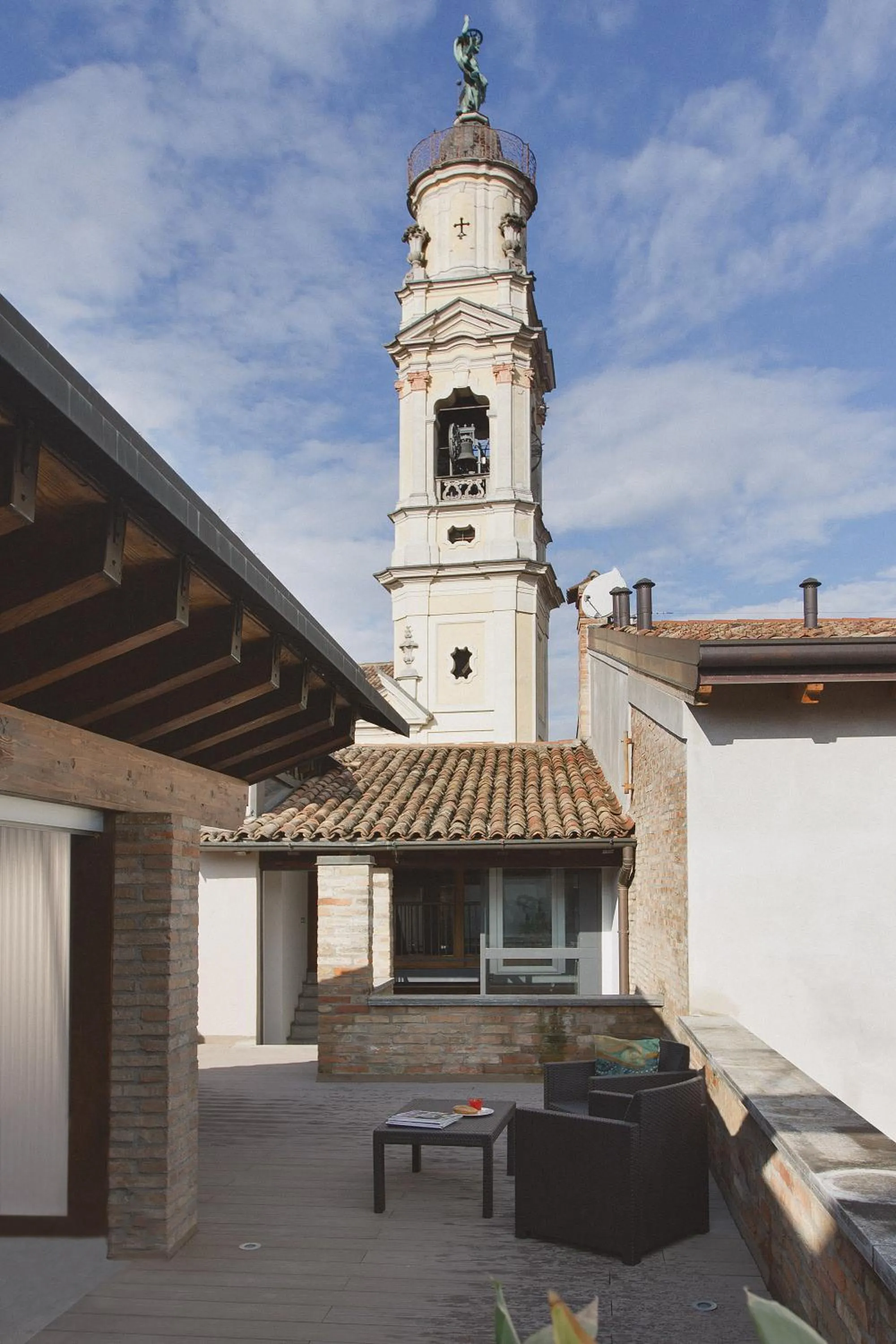 Facade/entrance in San Clemente