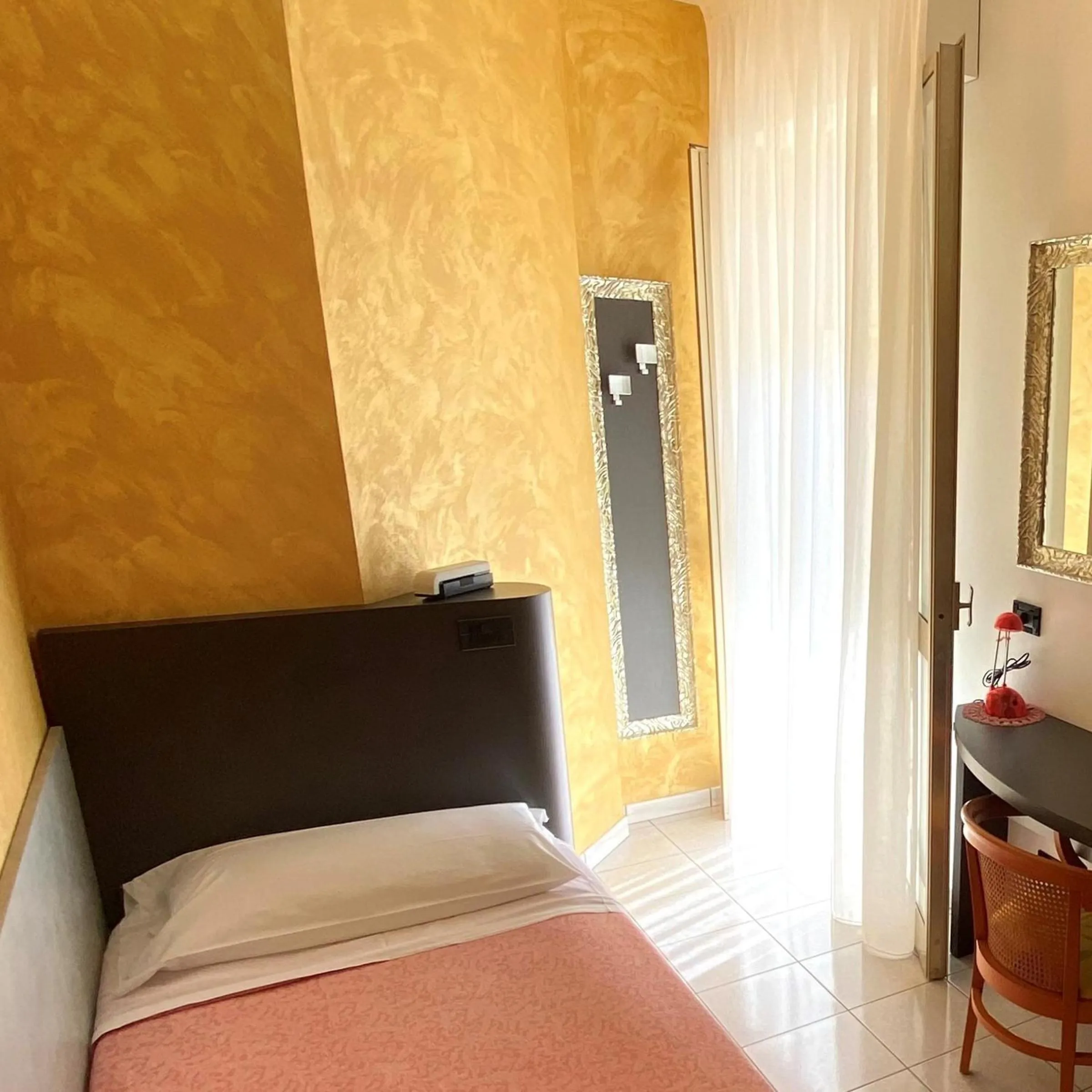 Bedroom, Bed in Hotel Castellucci