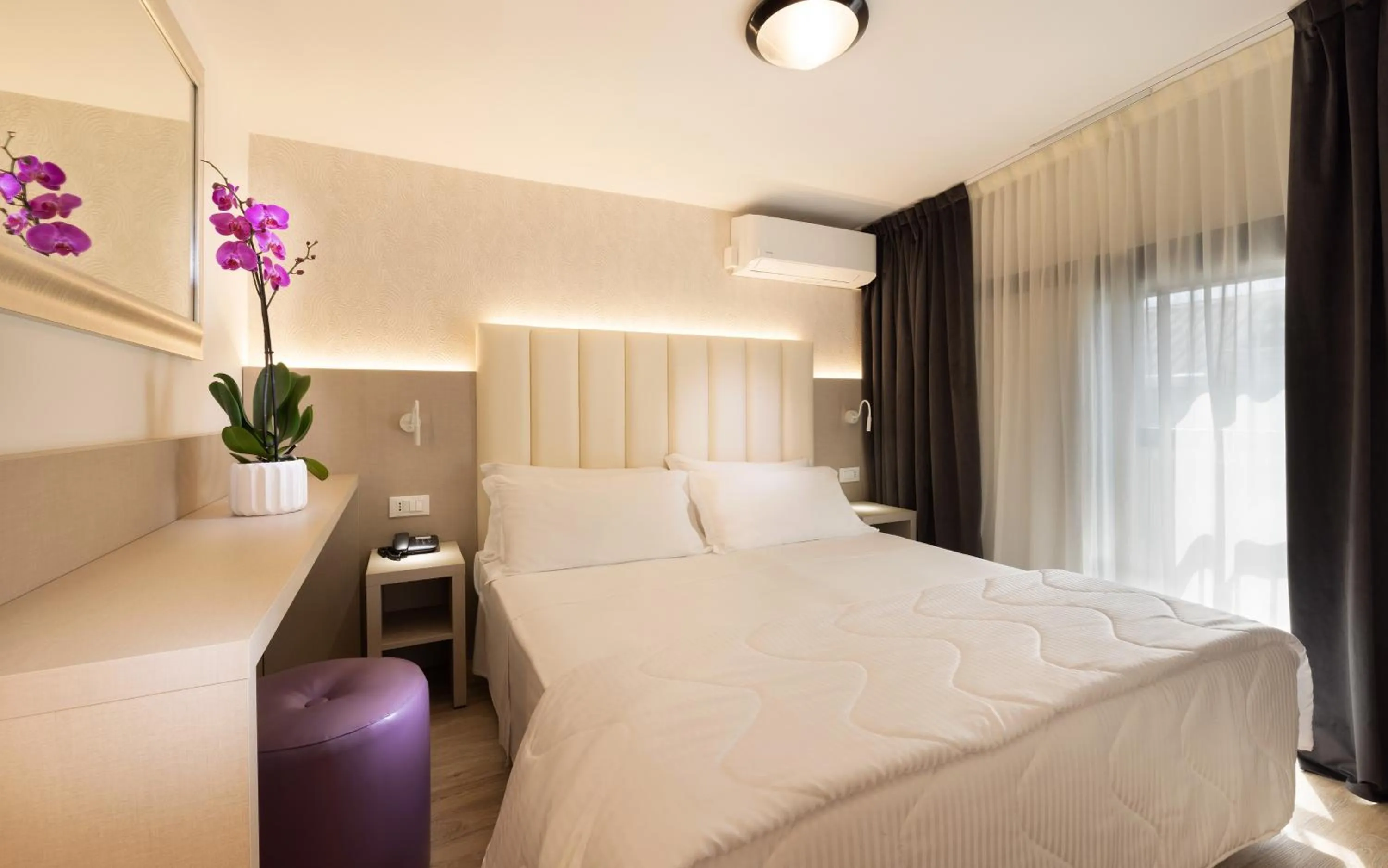 Bed in Hotel Castellucci