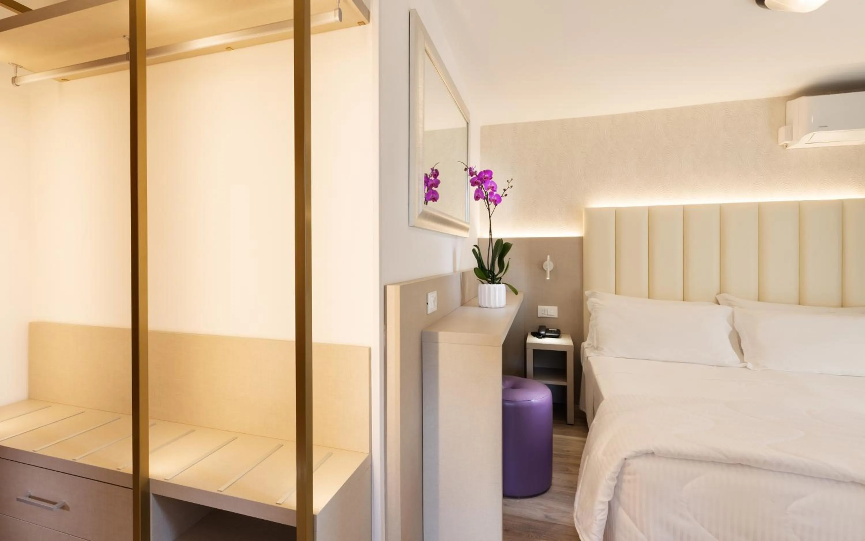 Bed in Hotel Castellucci