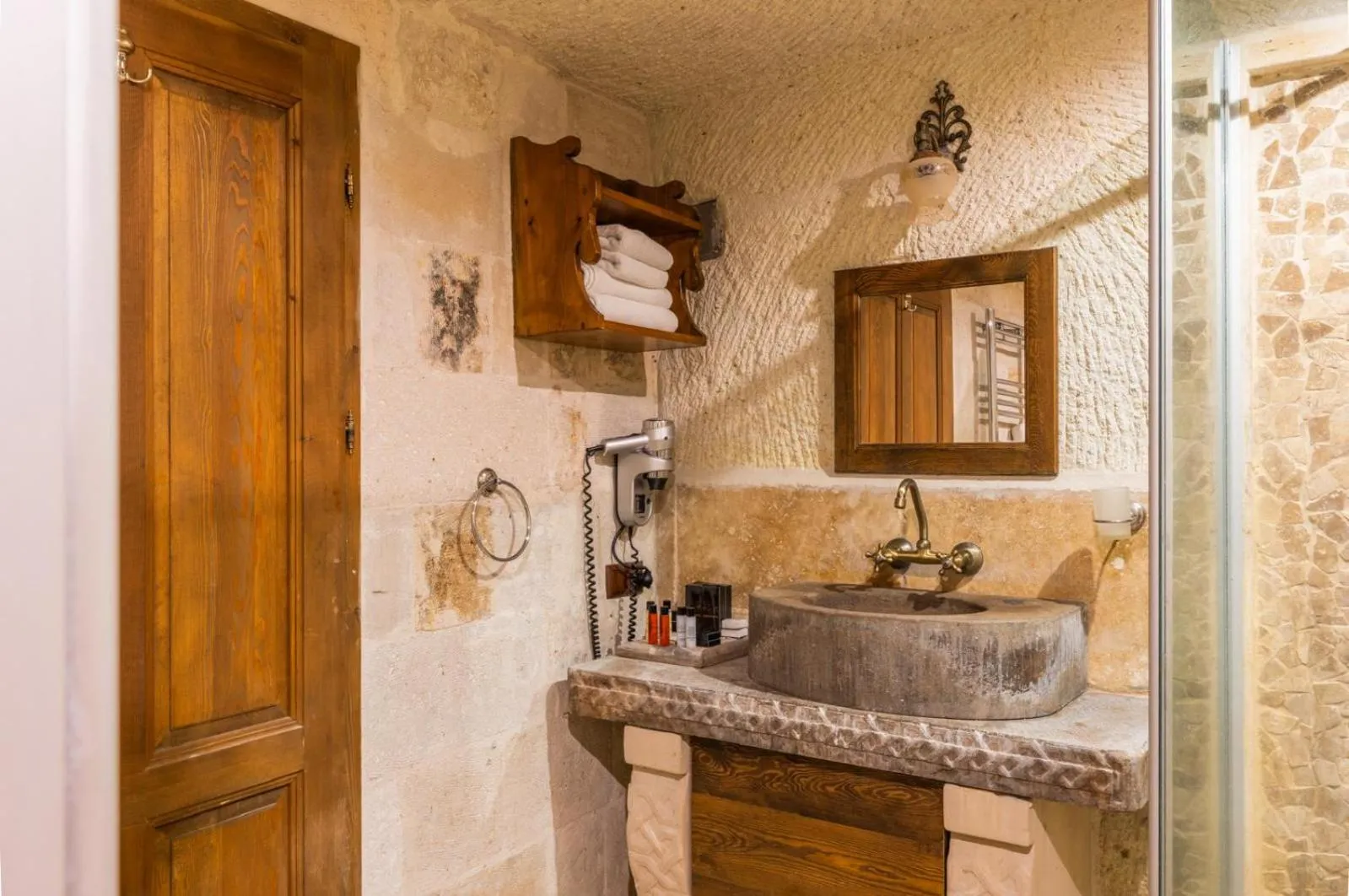 Bathroom in Phocas Cave Suites