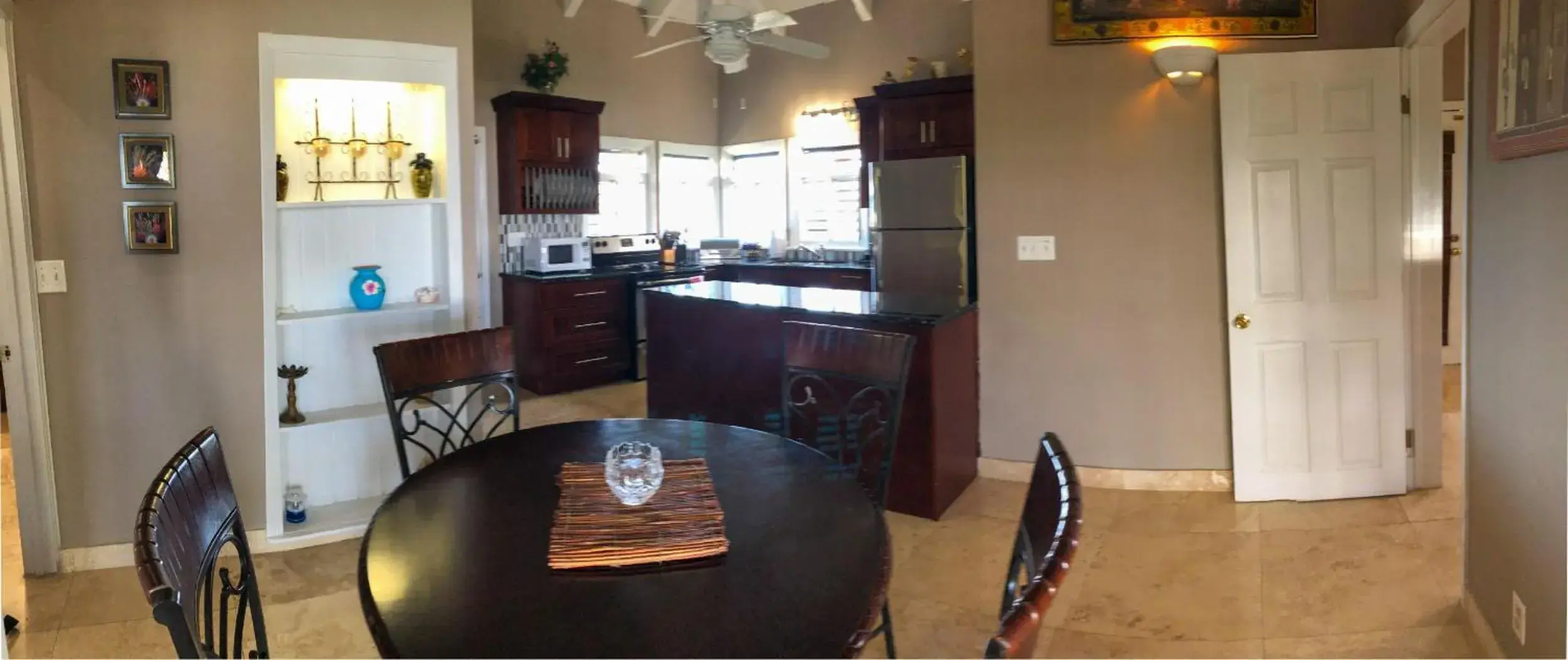 One-Bedroom Villa Partial Water View in Neptune Villas One-Bedroom Villa Partial Water View in Neptune Villas