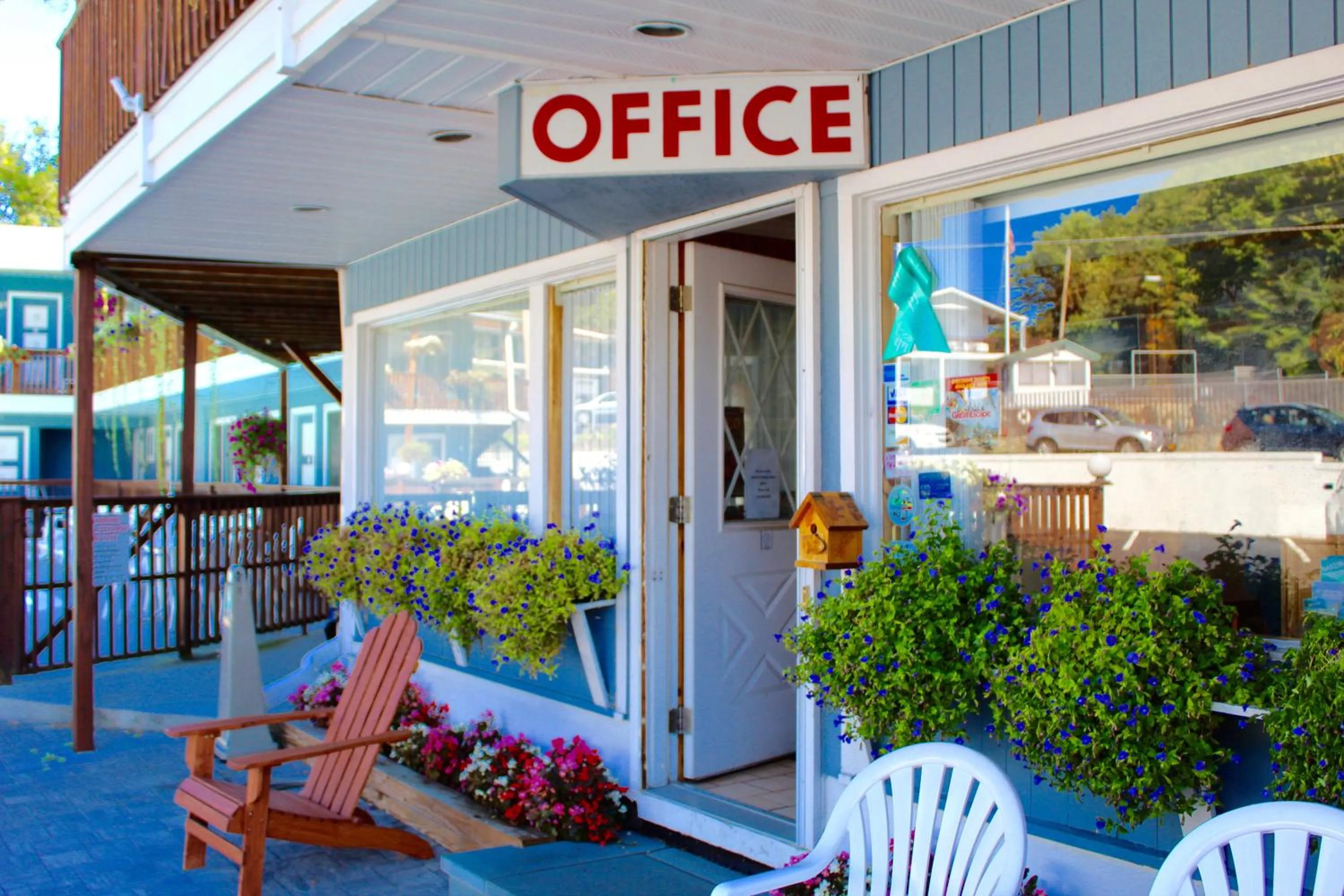 Lobby or reception in Lake Haven Motel