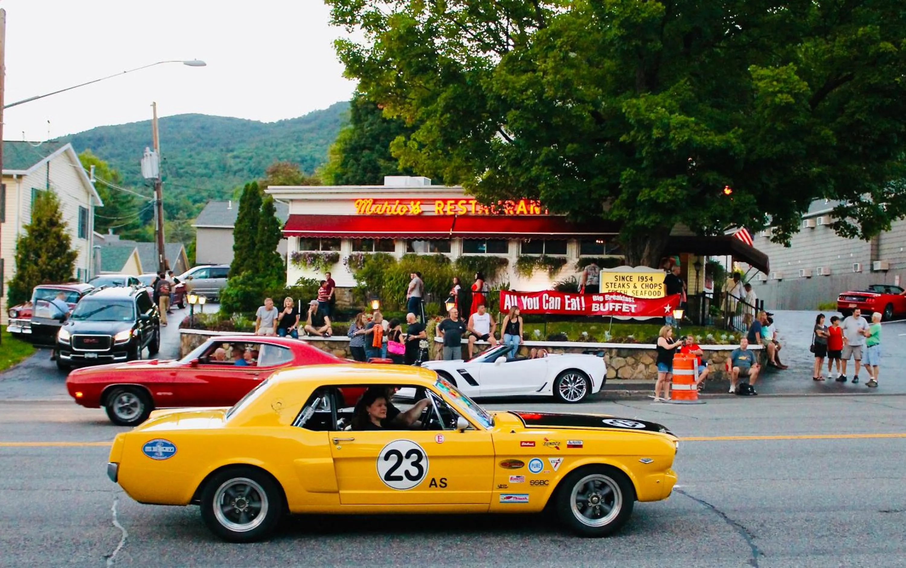 Entertainment in Lake Haven Motel