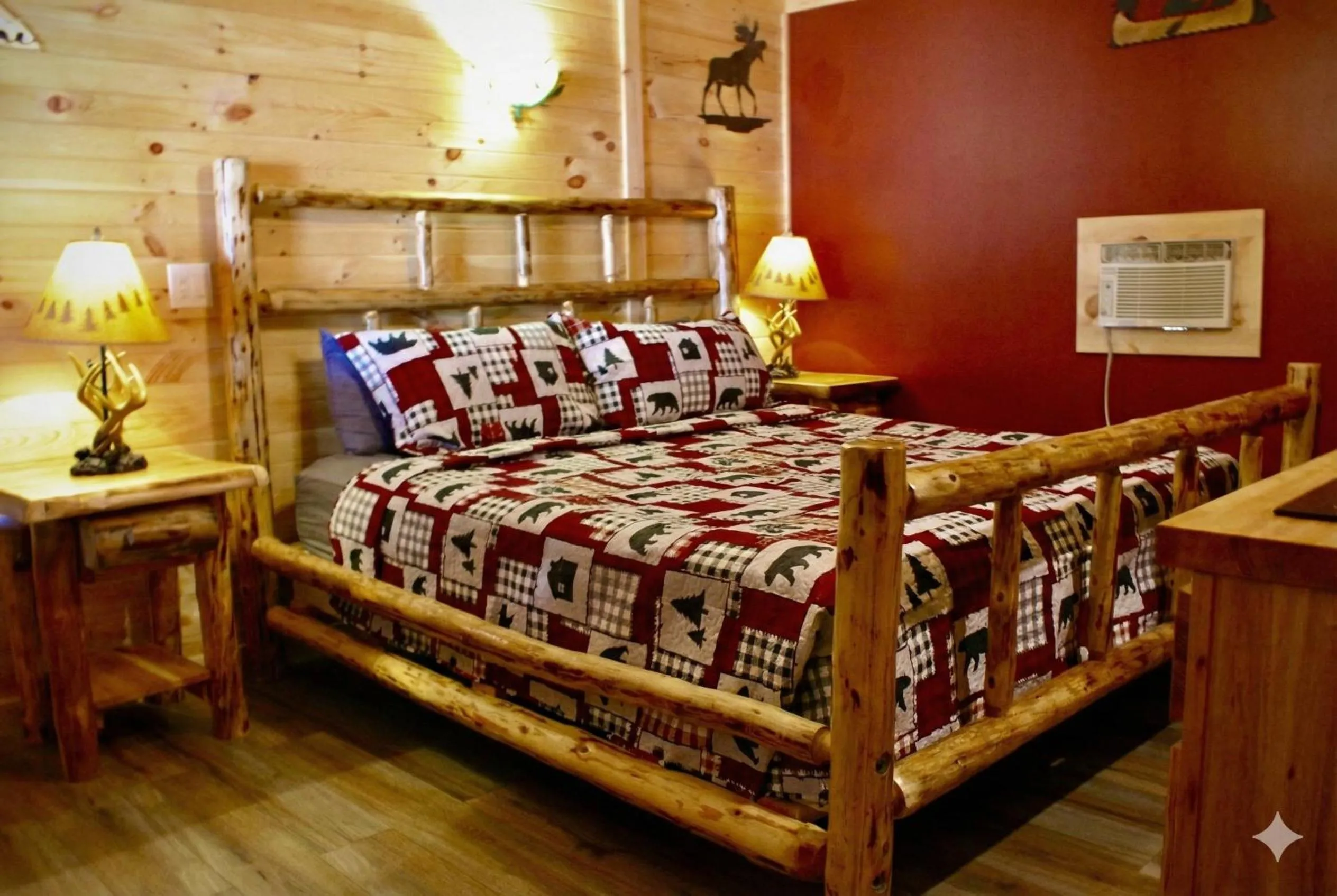 Bed in Lake Haven Motel