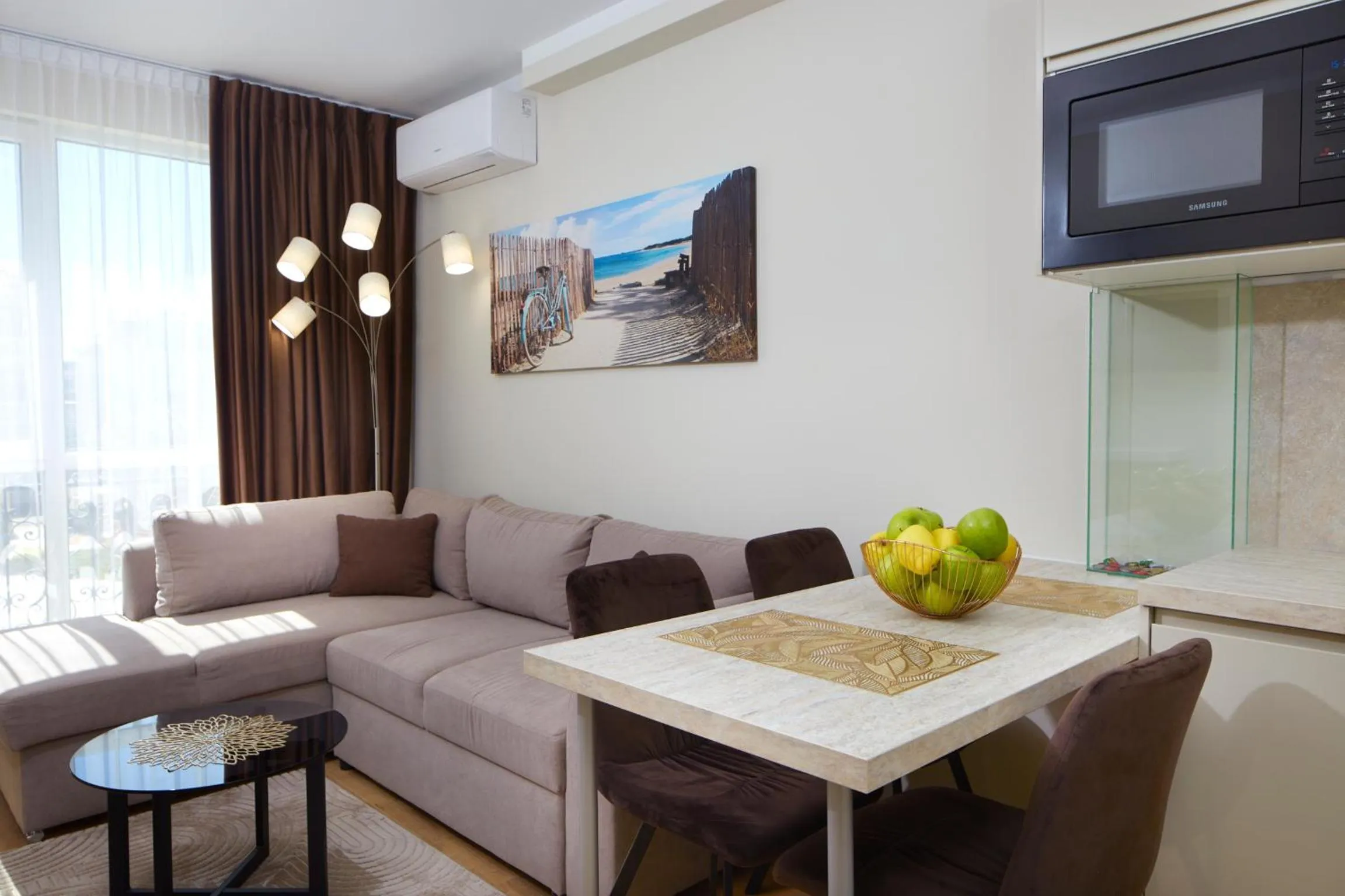 TV and multimedia in Bellicity Apart Complex