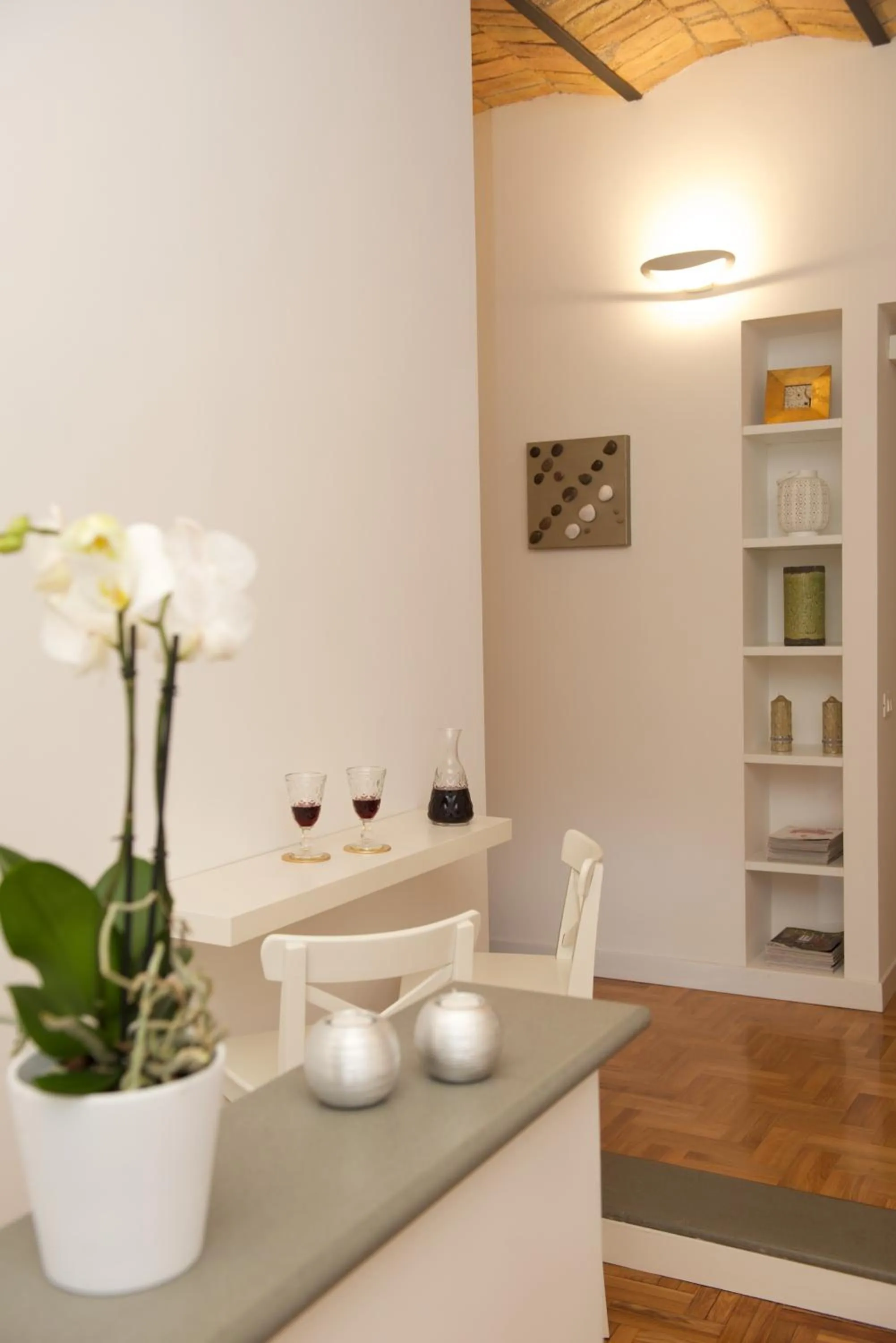 Decorative detail in Vatican Charme