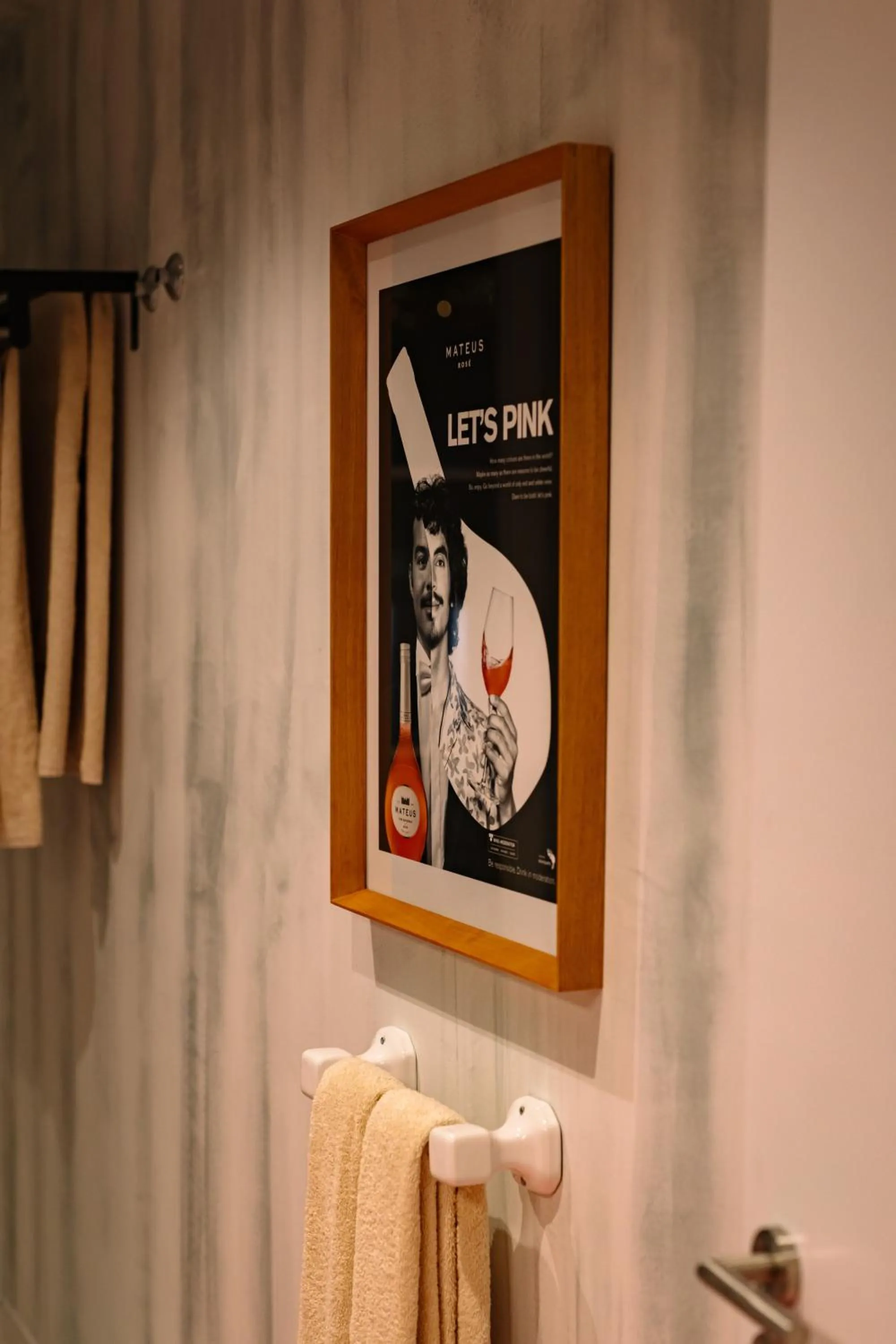 Toilet in Independente Bica