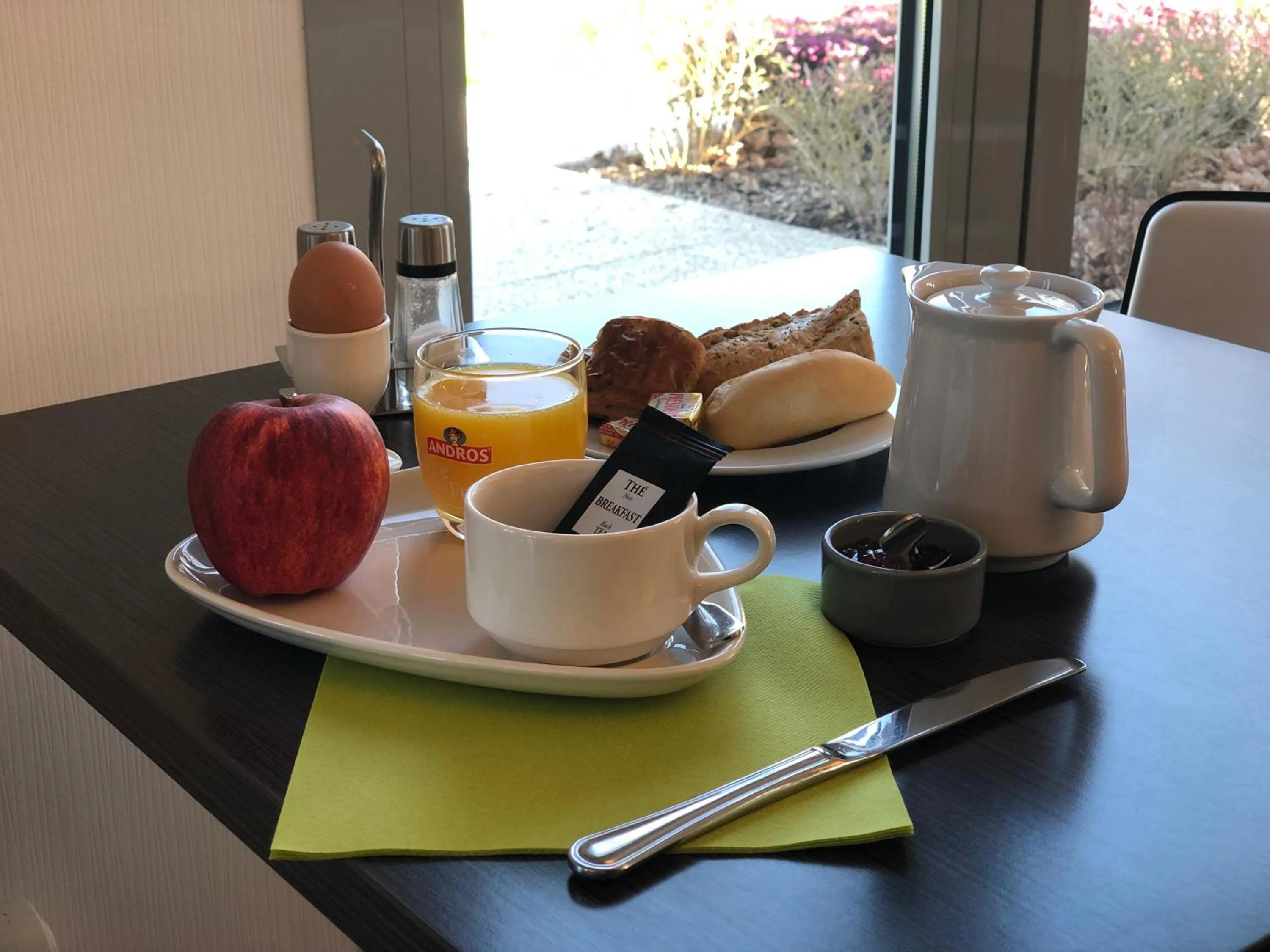 Sunrise in Brit Hotel Mayenne