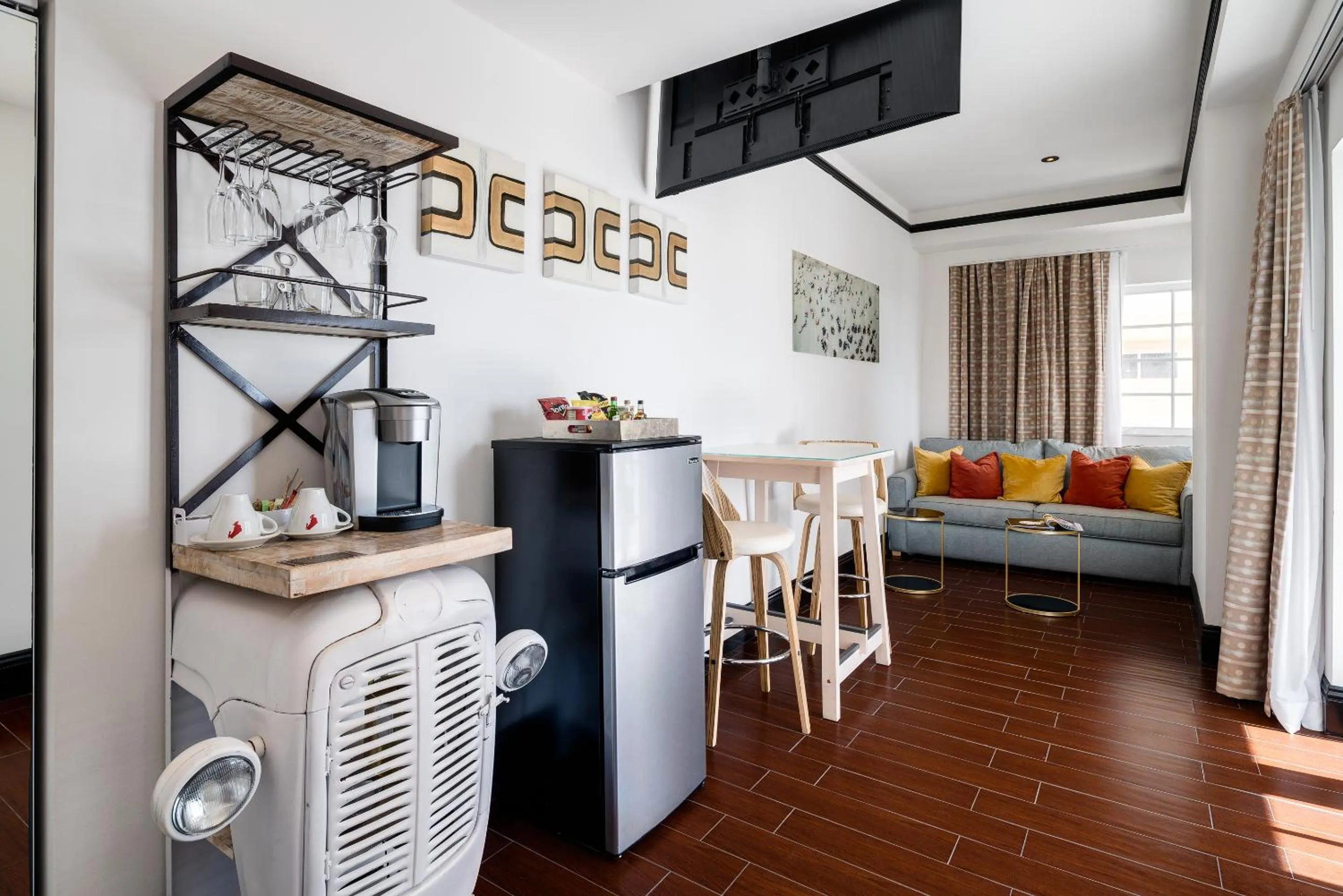 TV and multimedia in Hotel Croydon