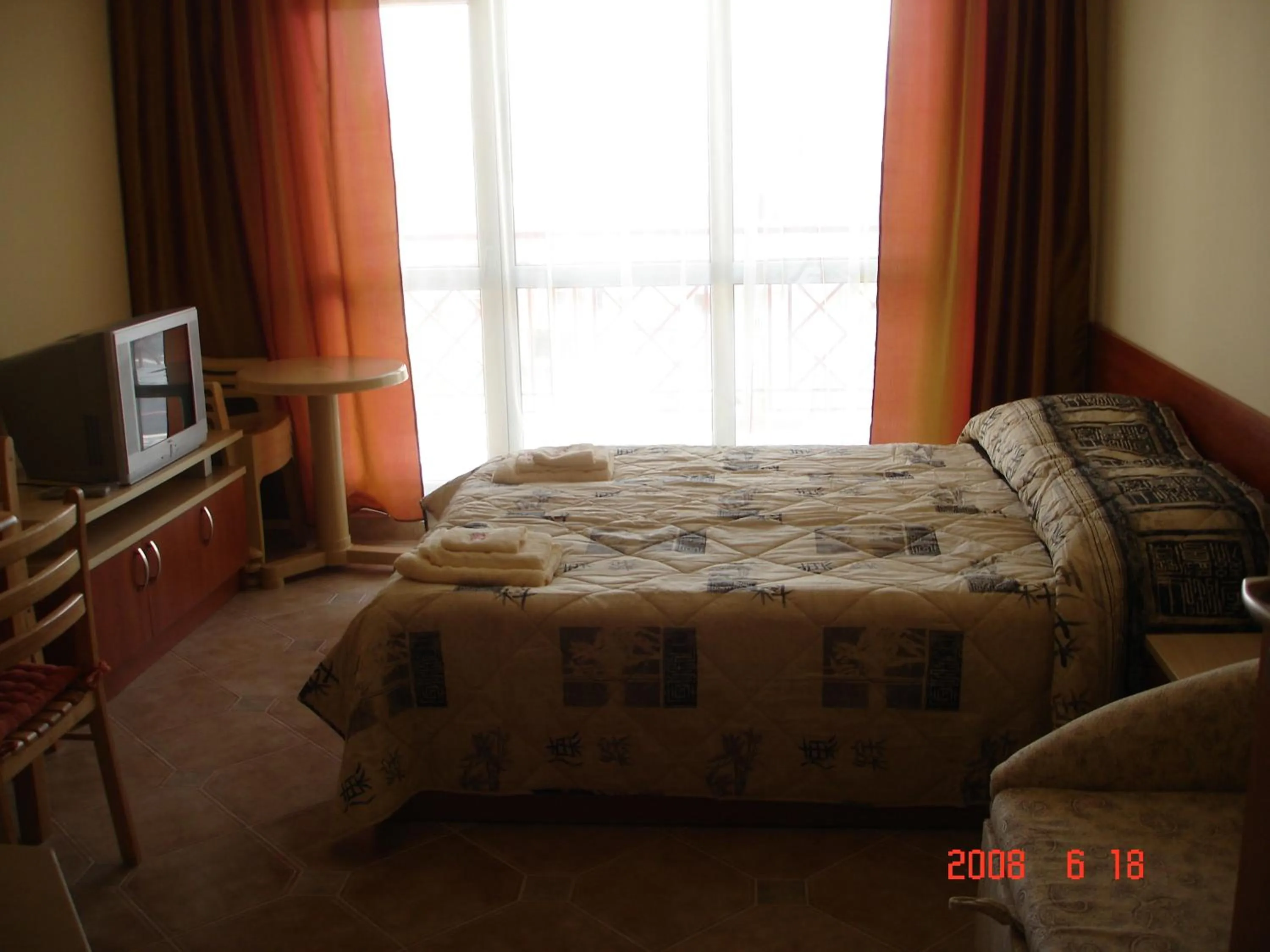 Bed in Apartments in Central Plaza