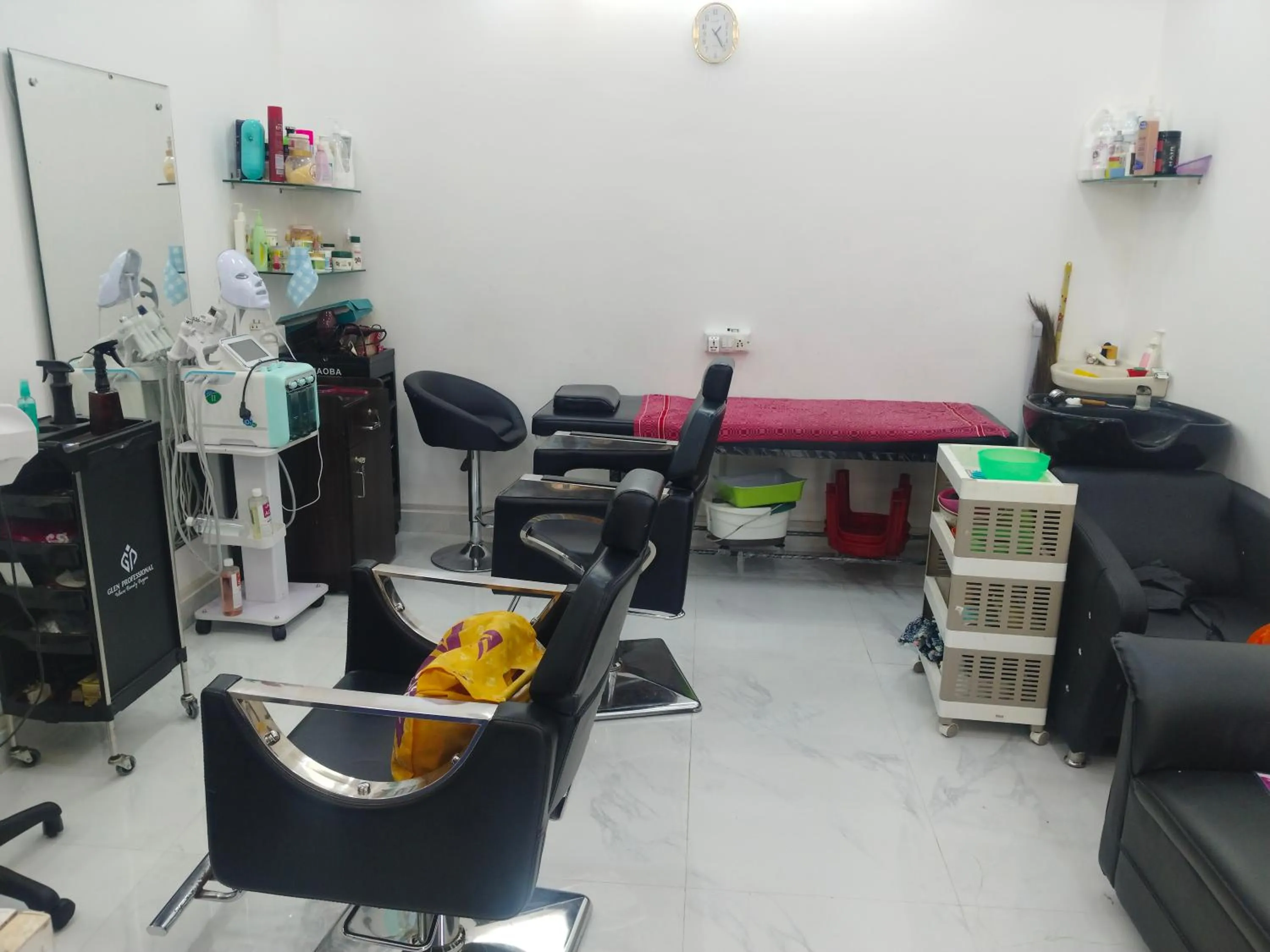 Spa and wellness centre/facilities in Auro Maison