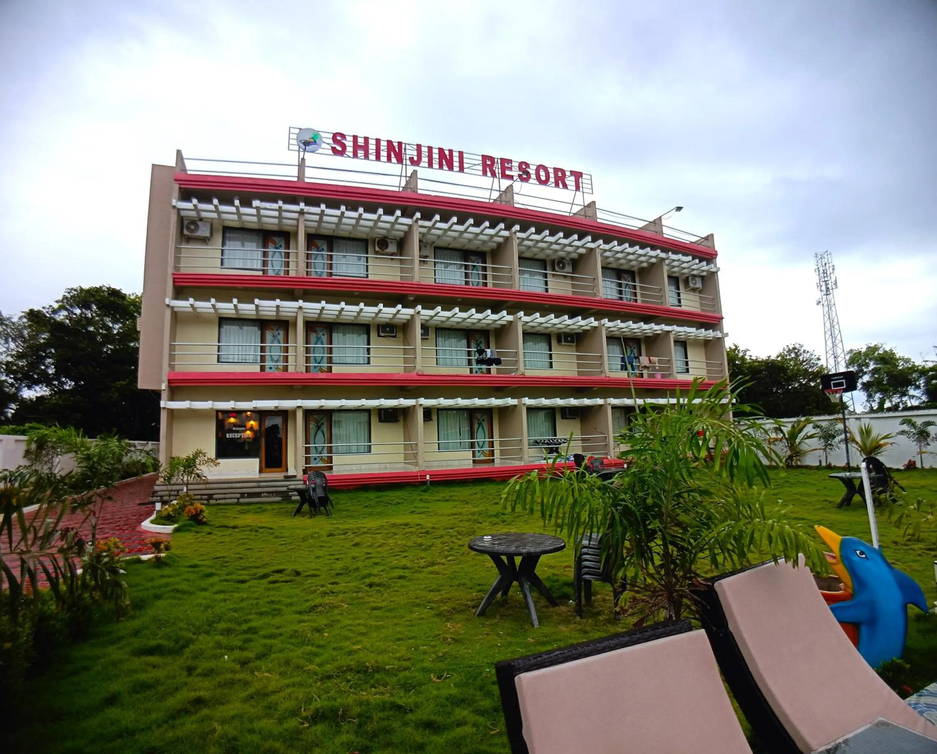 Property building in Shinjini Resort