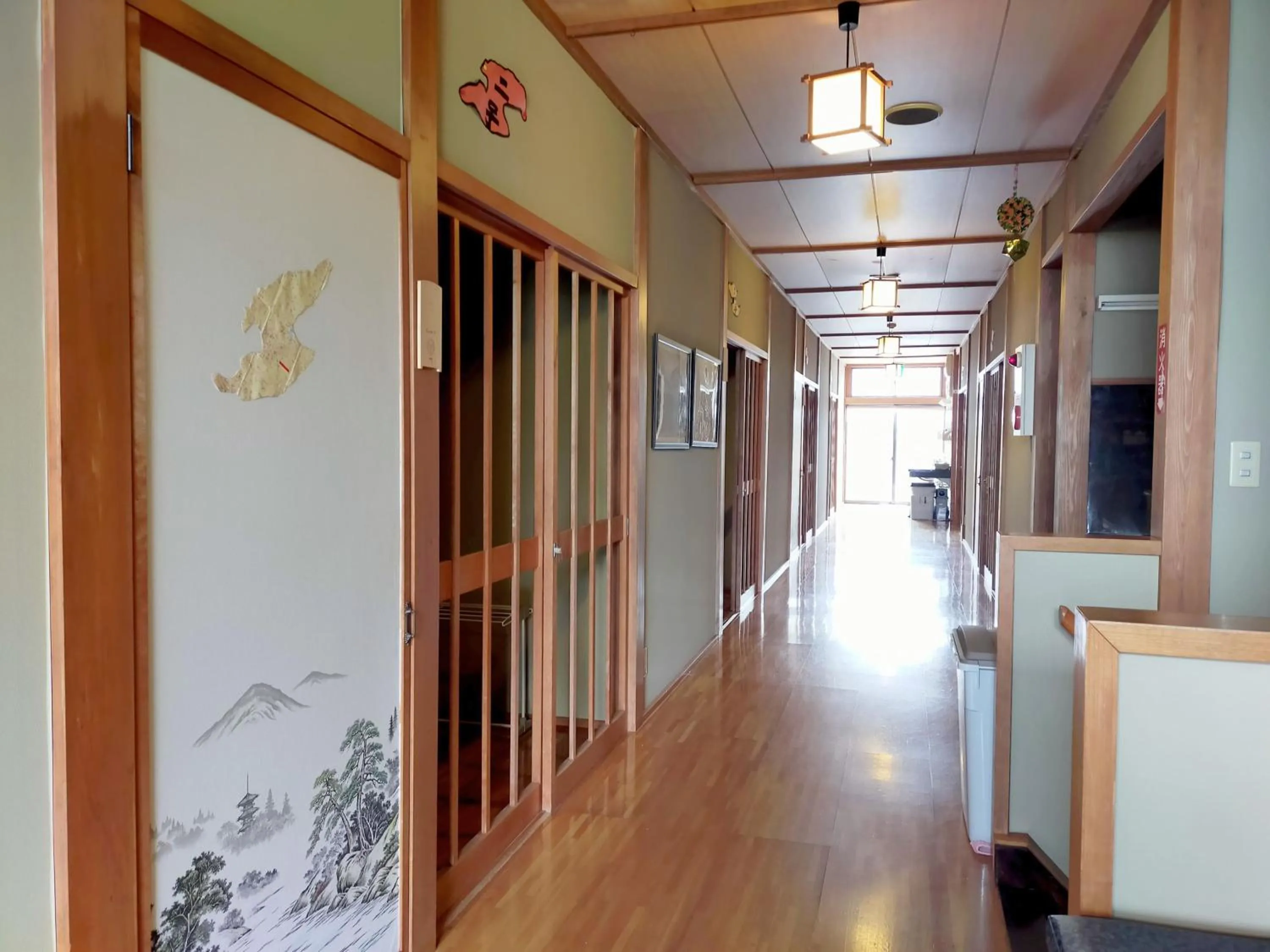 Area and facilities in Sado Ryosou Minato