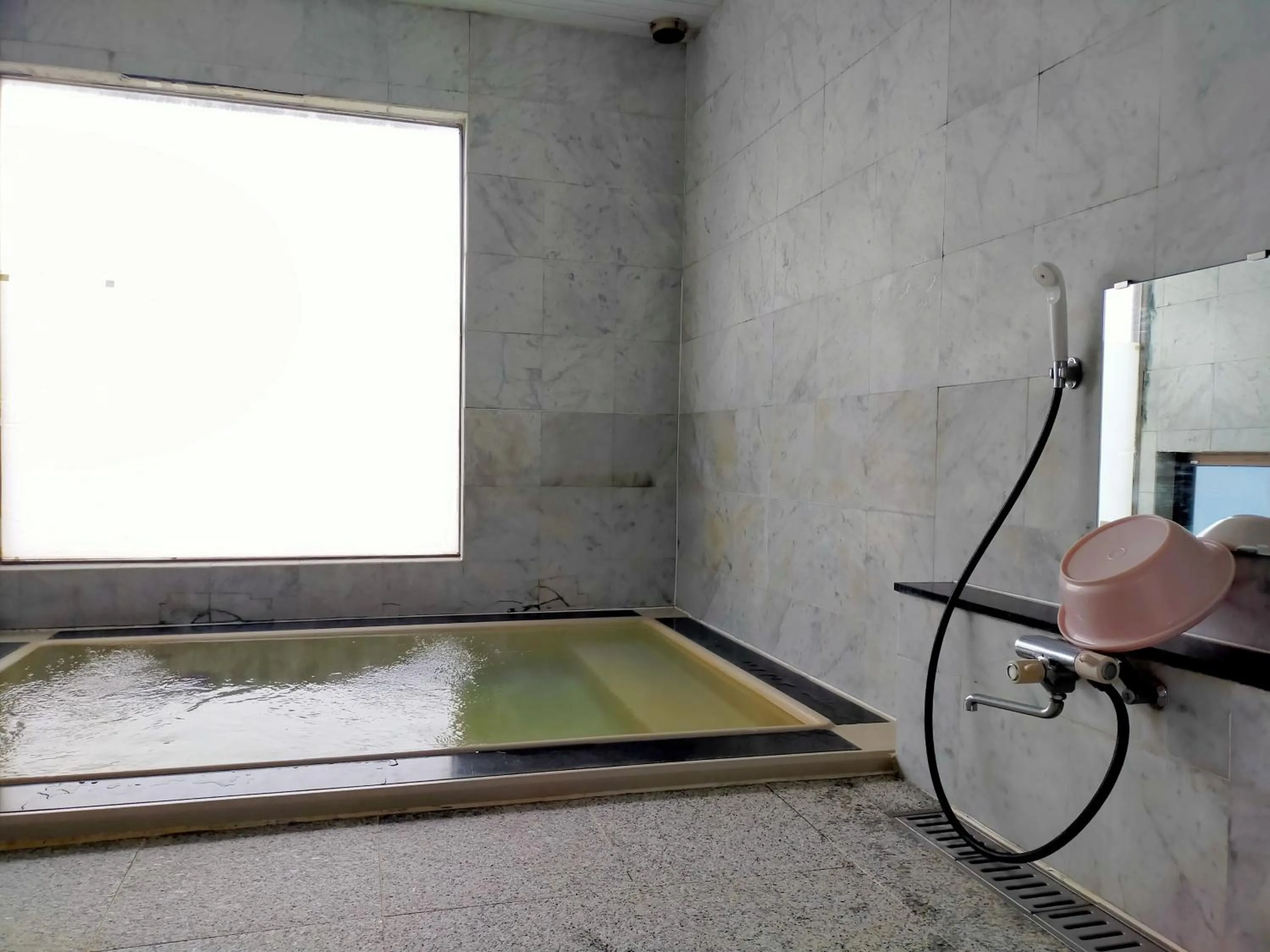 Public Bath in Sado Ryosou Minato