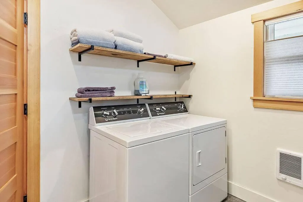 washing machine in The Mountain House by WanderLodges