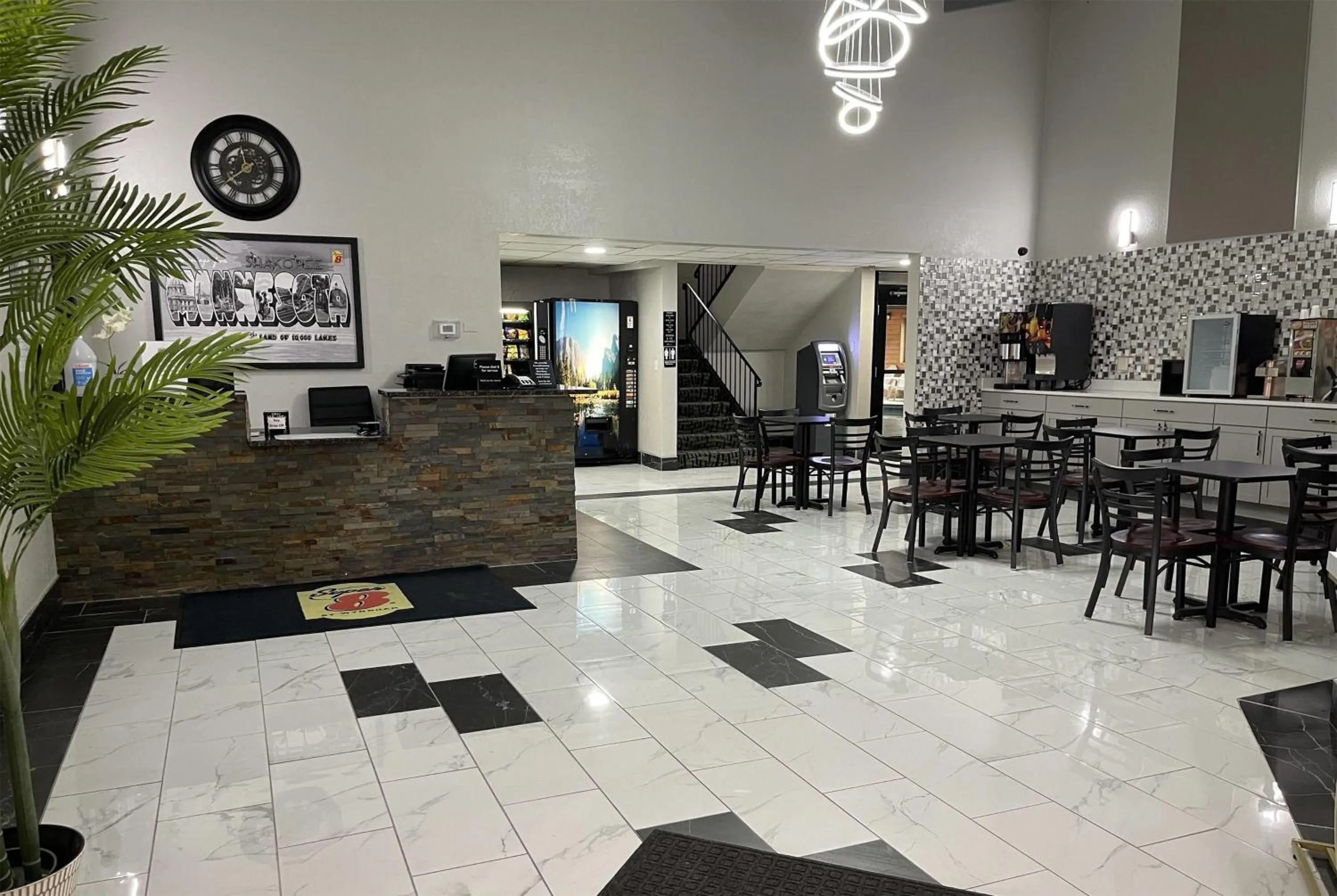 Lobby or reception in Super 8 by Wyndham Shakopee