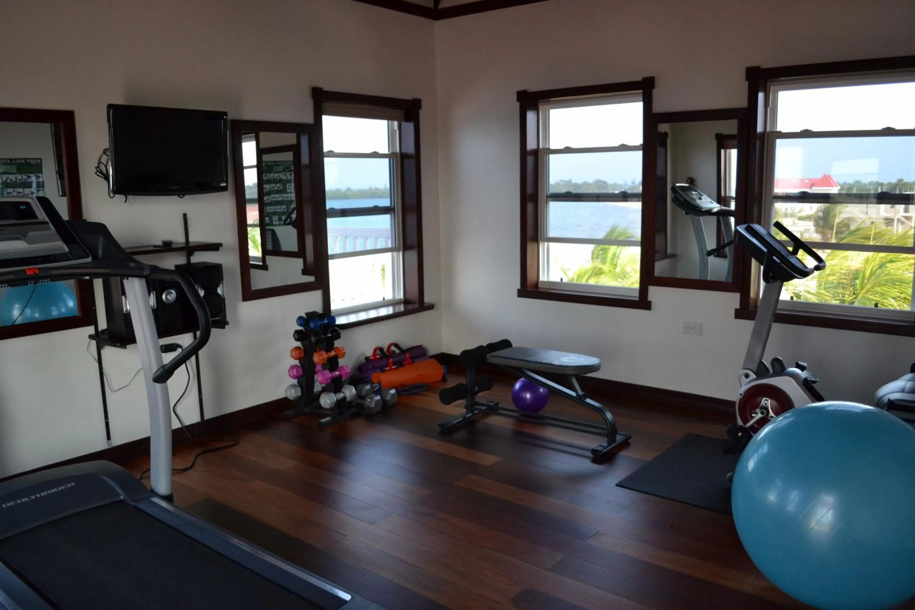 Fitness centre/facilities in Belizean Nirvana