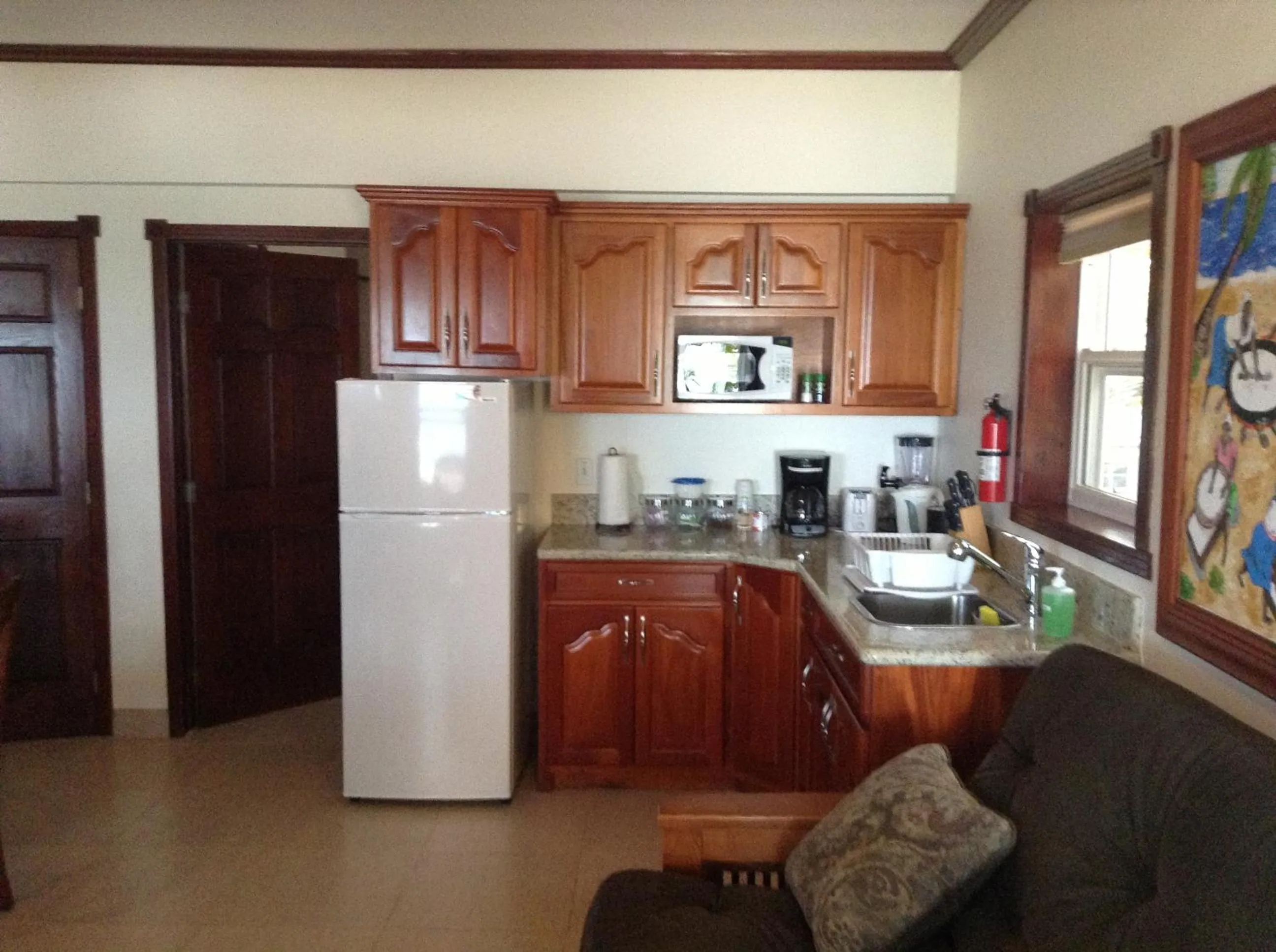 Food and drinks in Belizean Nirvana