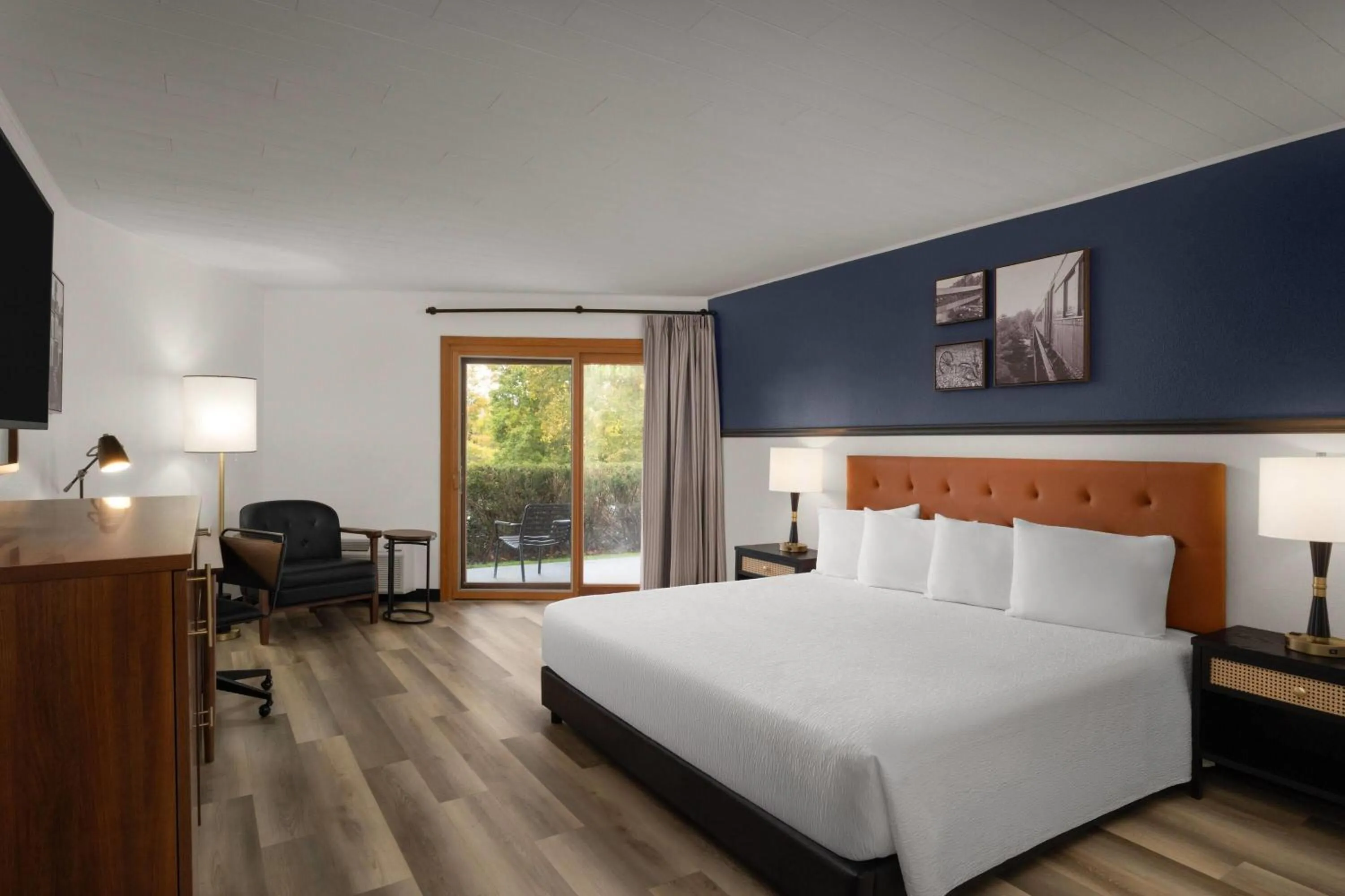 Photo of the whole room, Bed in Hotel Vervana, Trademark Collection by Wyndham